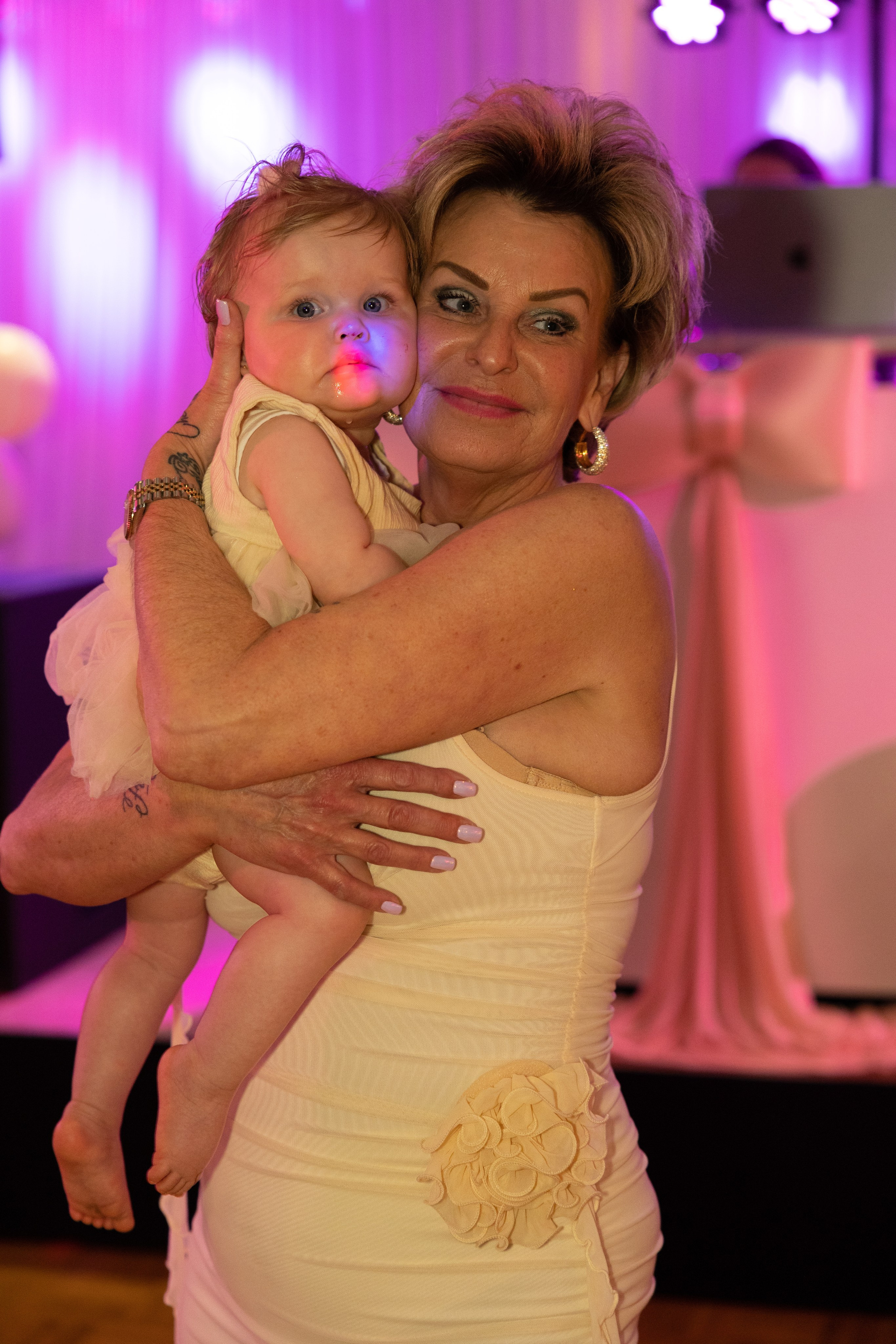 1 st Birthday. Portrait and Family Photographer in Netherlands