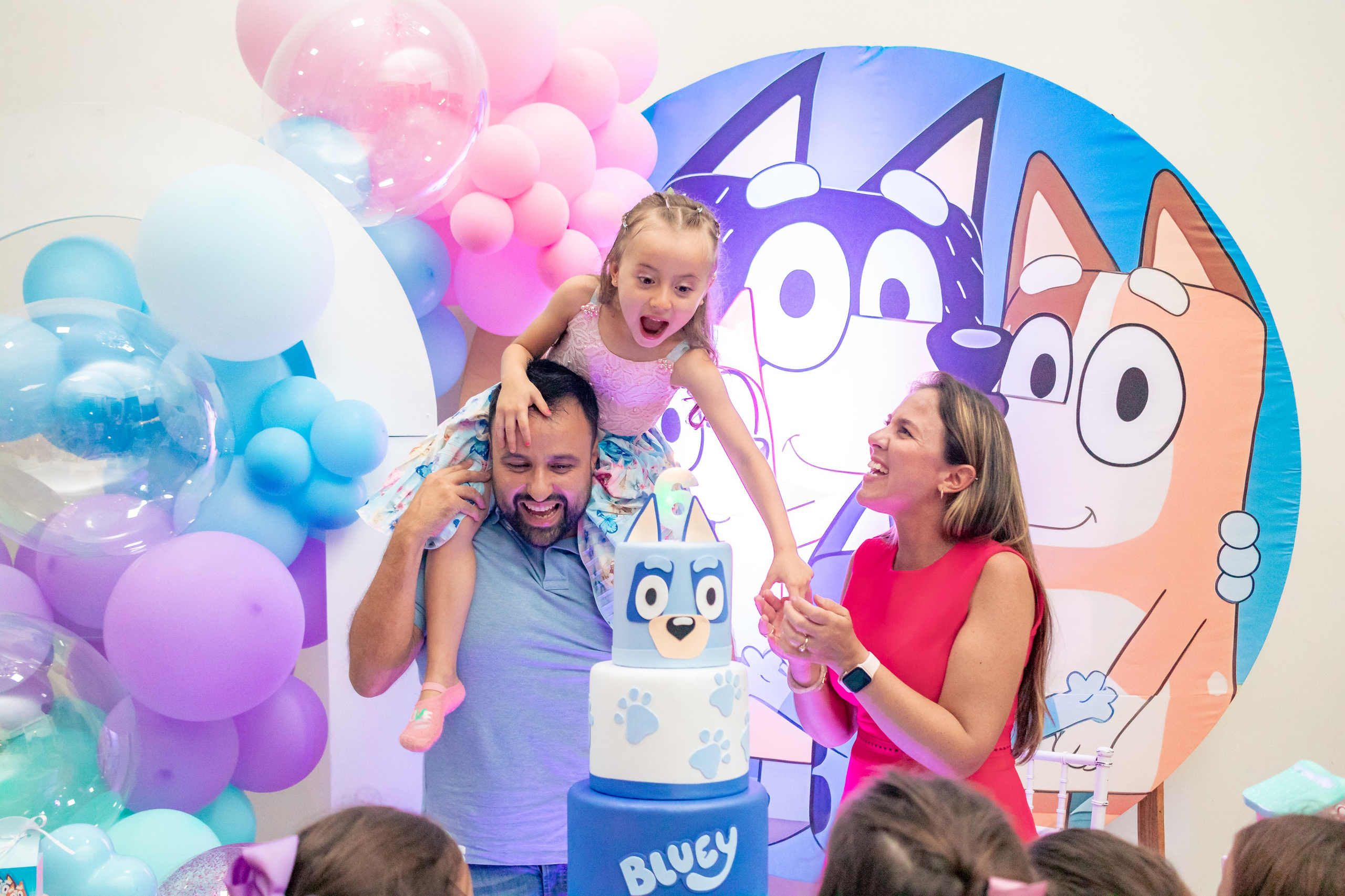 Alice — Aniversário 6 anos. Principal