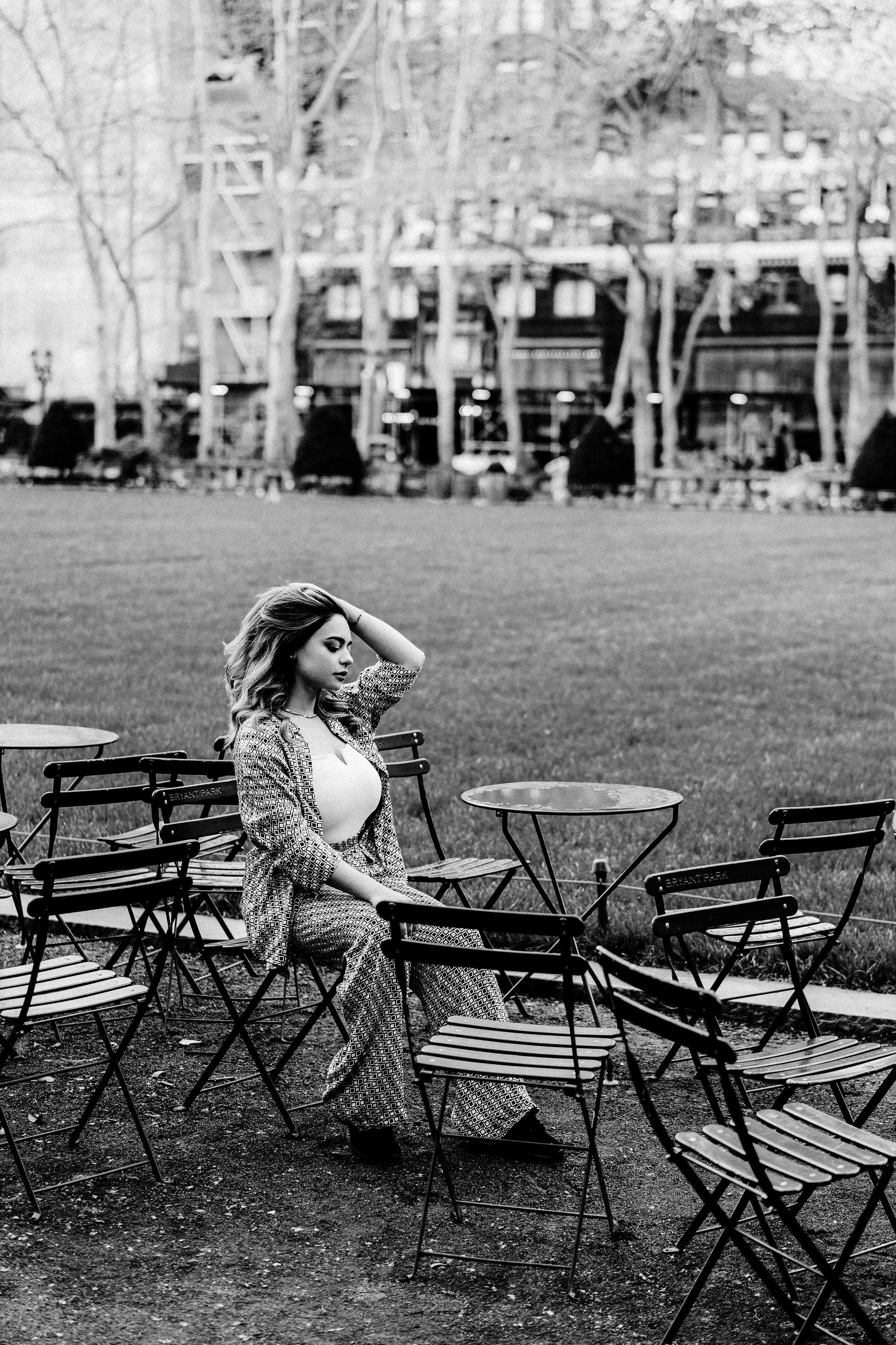 5th Avenue & Bryant Park Photography Sessions | NYC Portrait Location Guide. Videographer and photographer in New York // MAKAROV.VIDEO