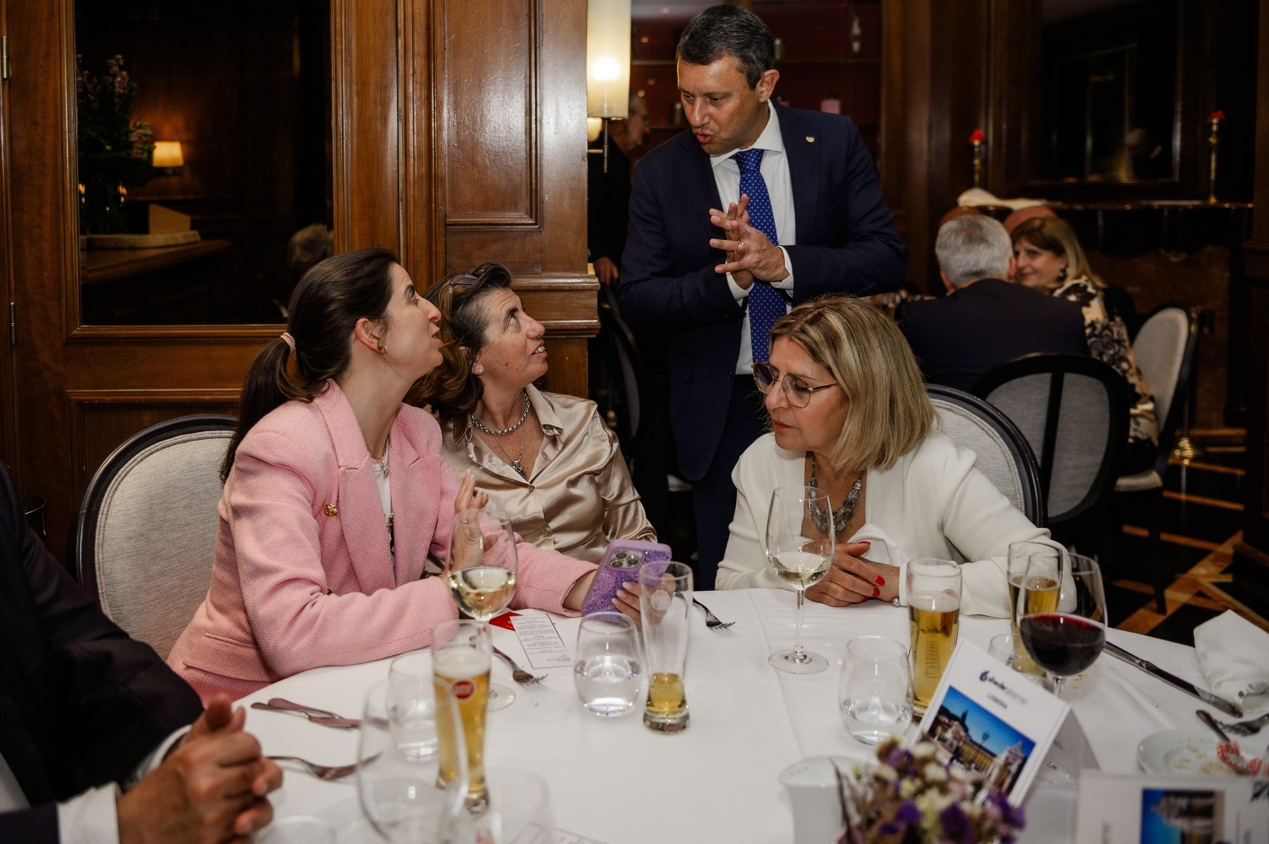 Corporate party at the restaurant — Pharma. Ваш фотограф в Лиссабоне — Анна Белова