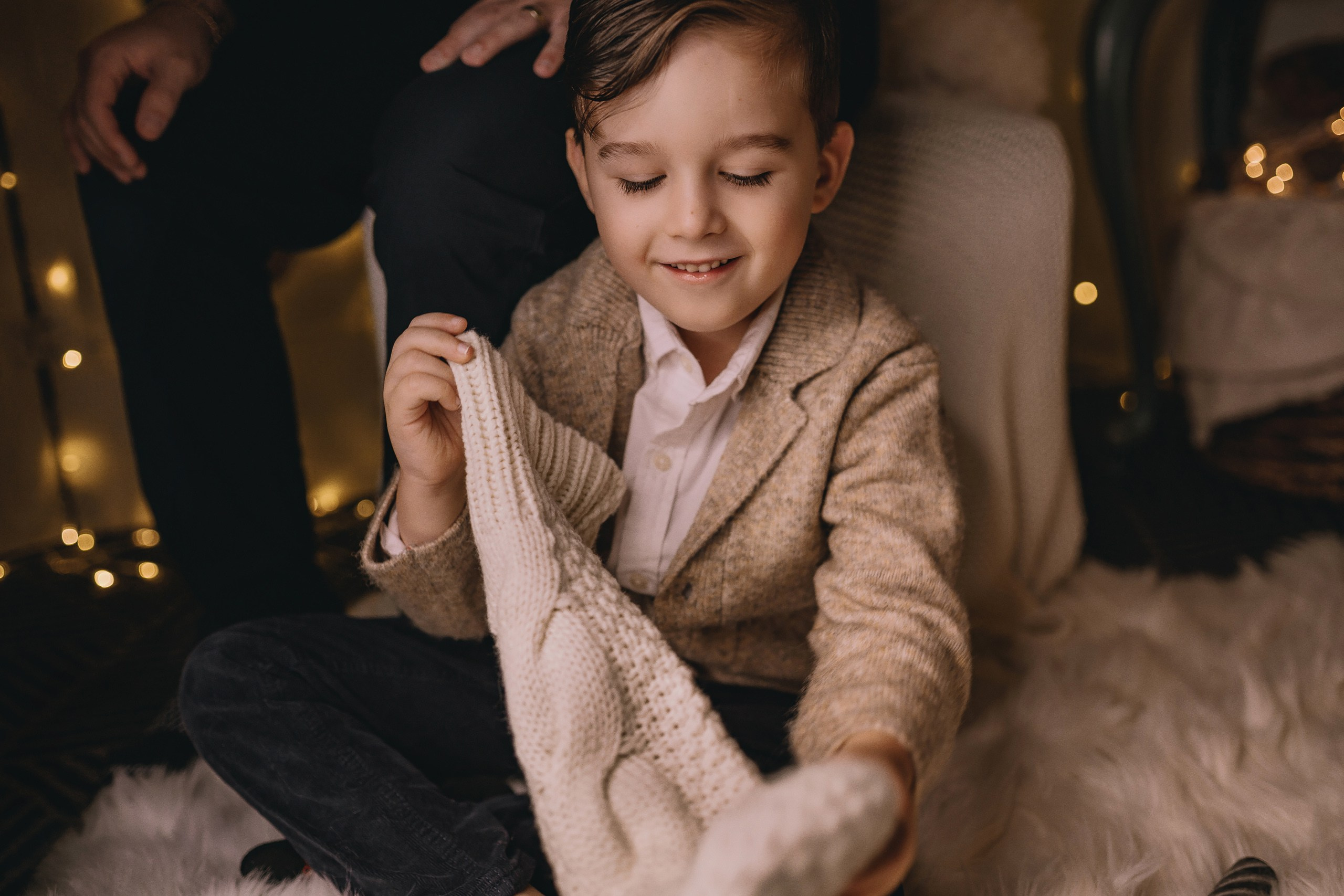 11.16.2025 Christmas Photoshoot. Wedding family event photographer in Chicago Nick Yushevich