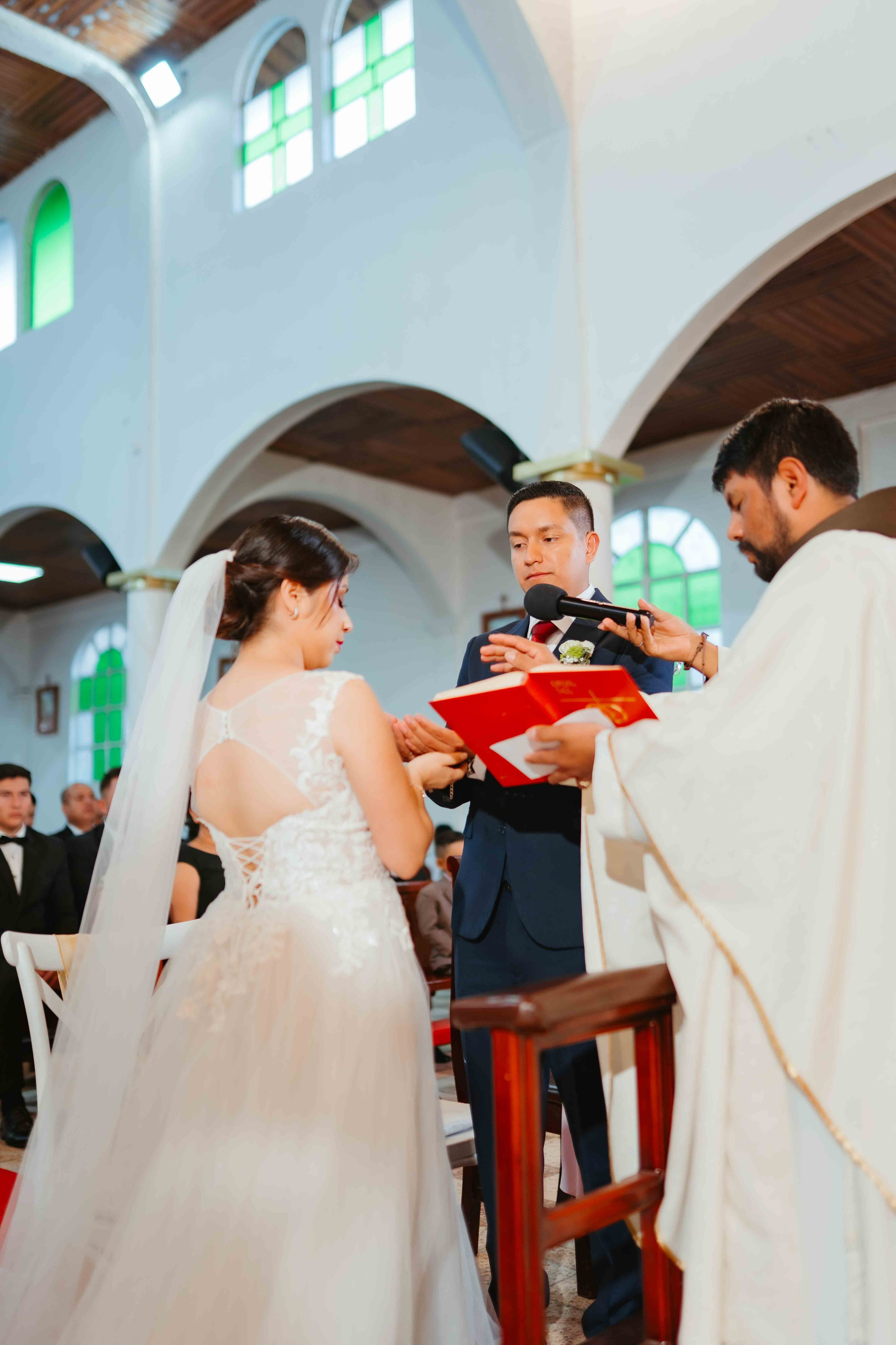 Jennifer y Vladimir. Fotógrafo de bodas en Loja Ecuador | Piero Alvarez PH