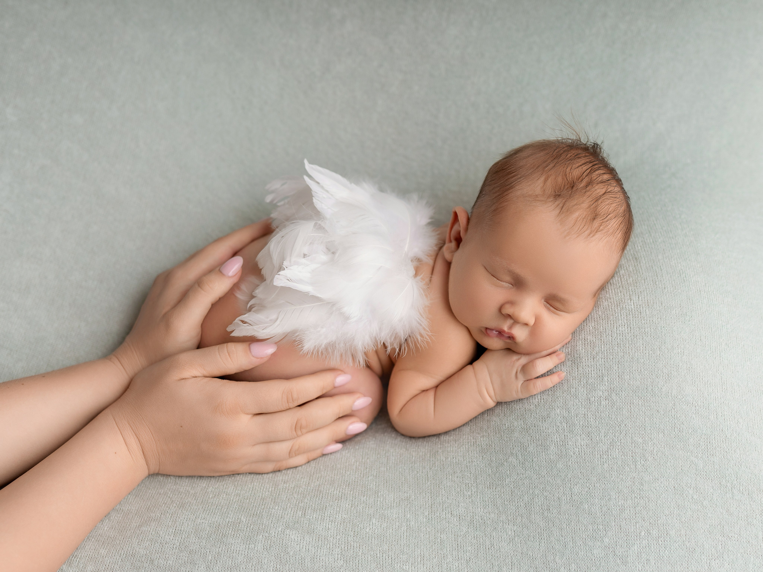 Esu Aleksandra naujagimių ir kudikių fotografė iš Vilniaus