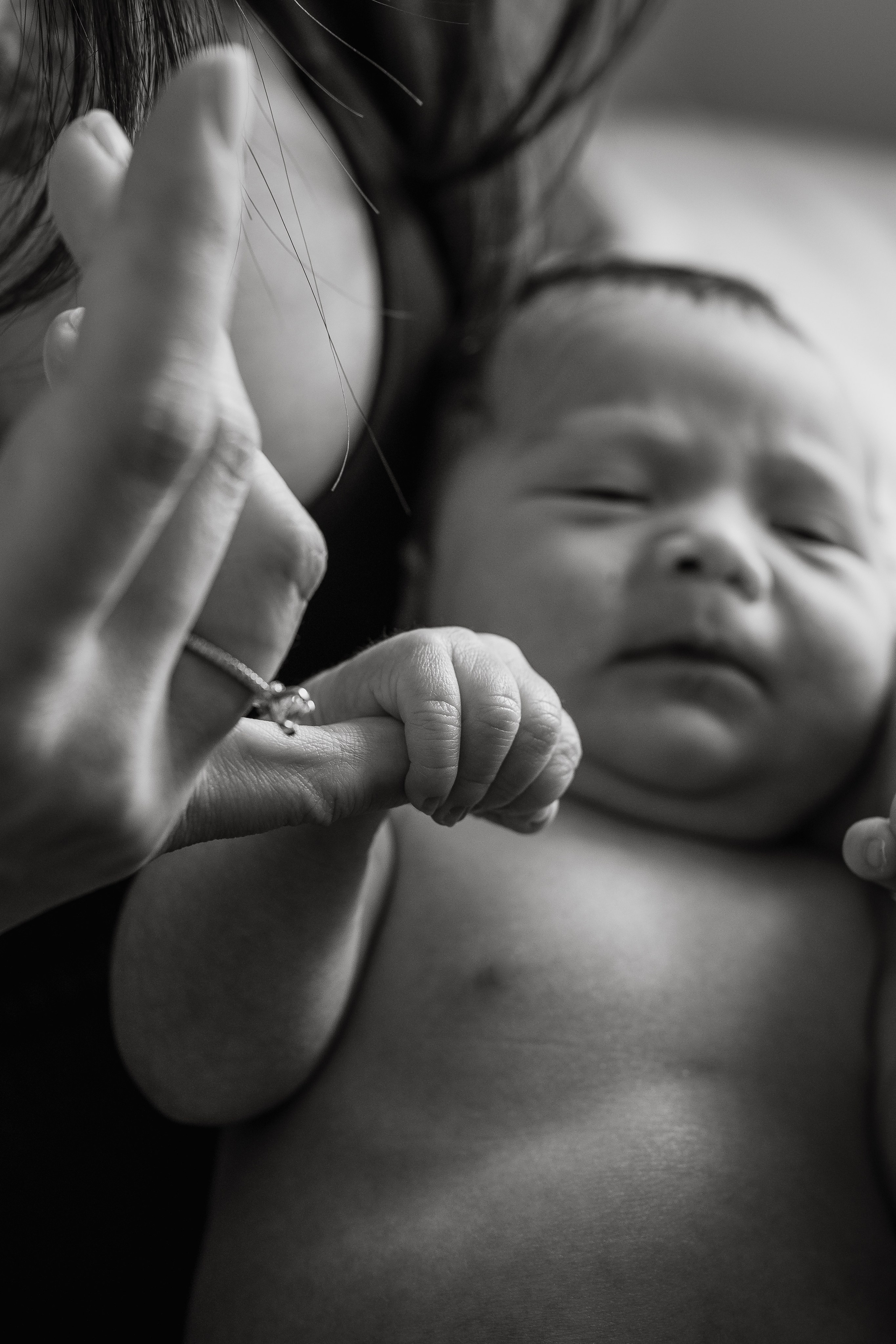 Cozy At-Home Newborn Photography – Warm & Emotional. Alisa Tant — Family and newborn photographer Bucks County, Montgomery county, Philadelphia, NJ