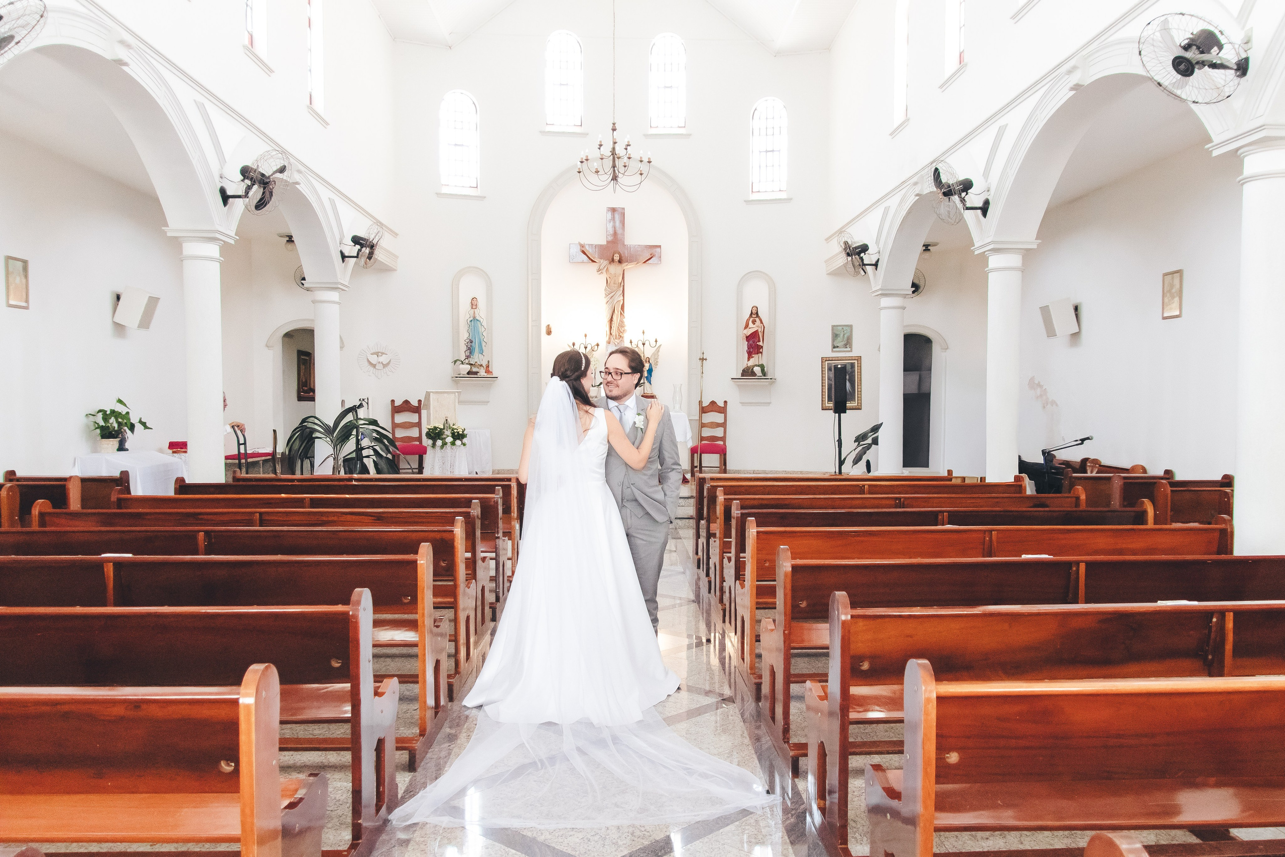 Maria Teresa e Vinicius — Religioso. Fotógrafa de casamento e festa infantis em Marilía, São Paulo