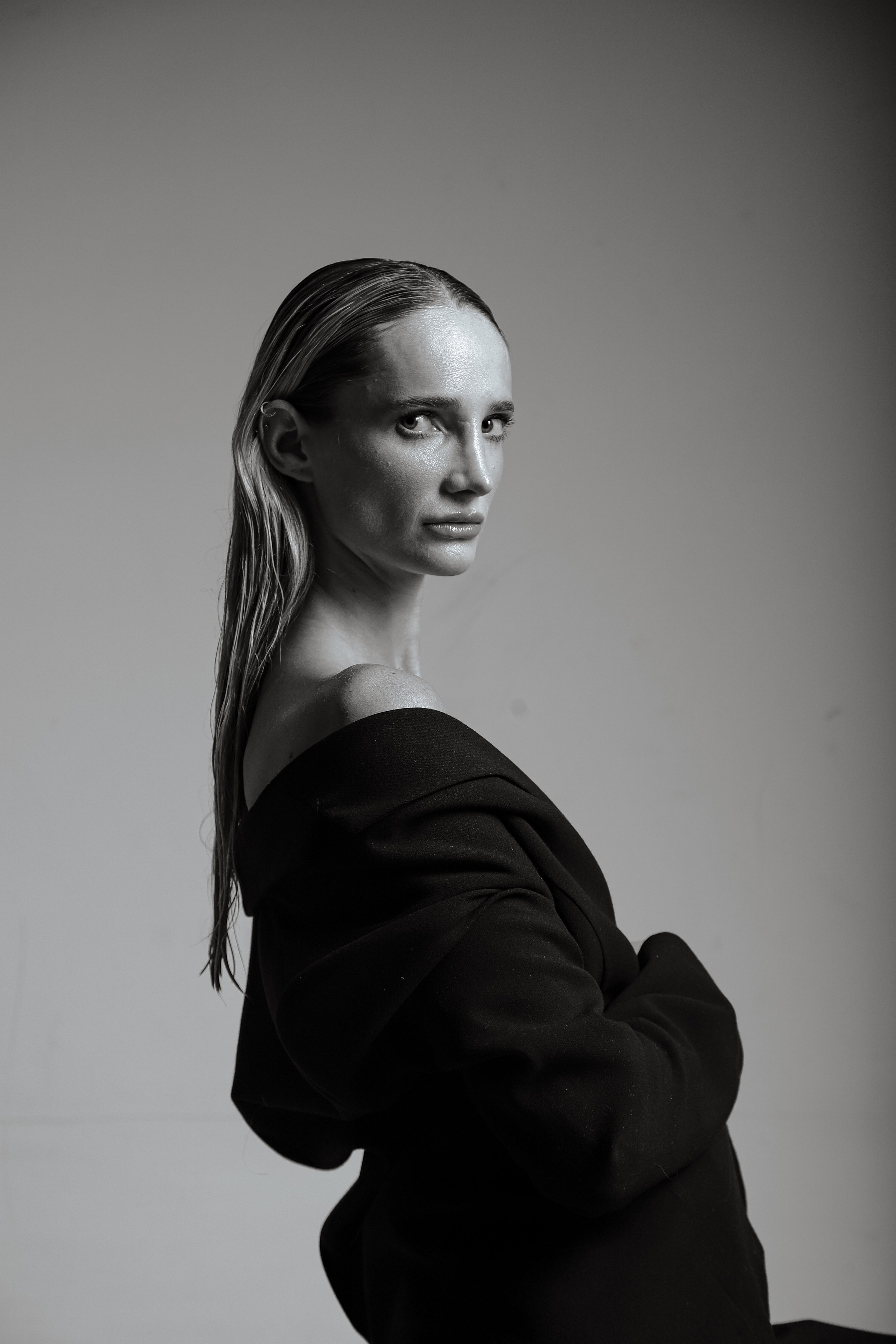Sara. Yuri Cezar