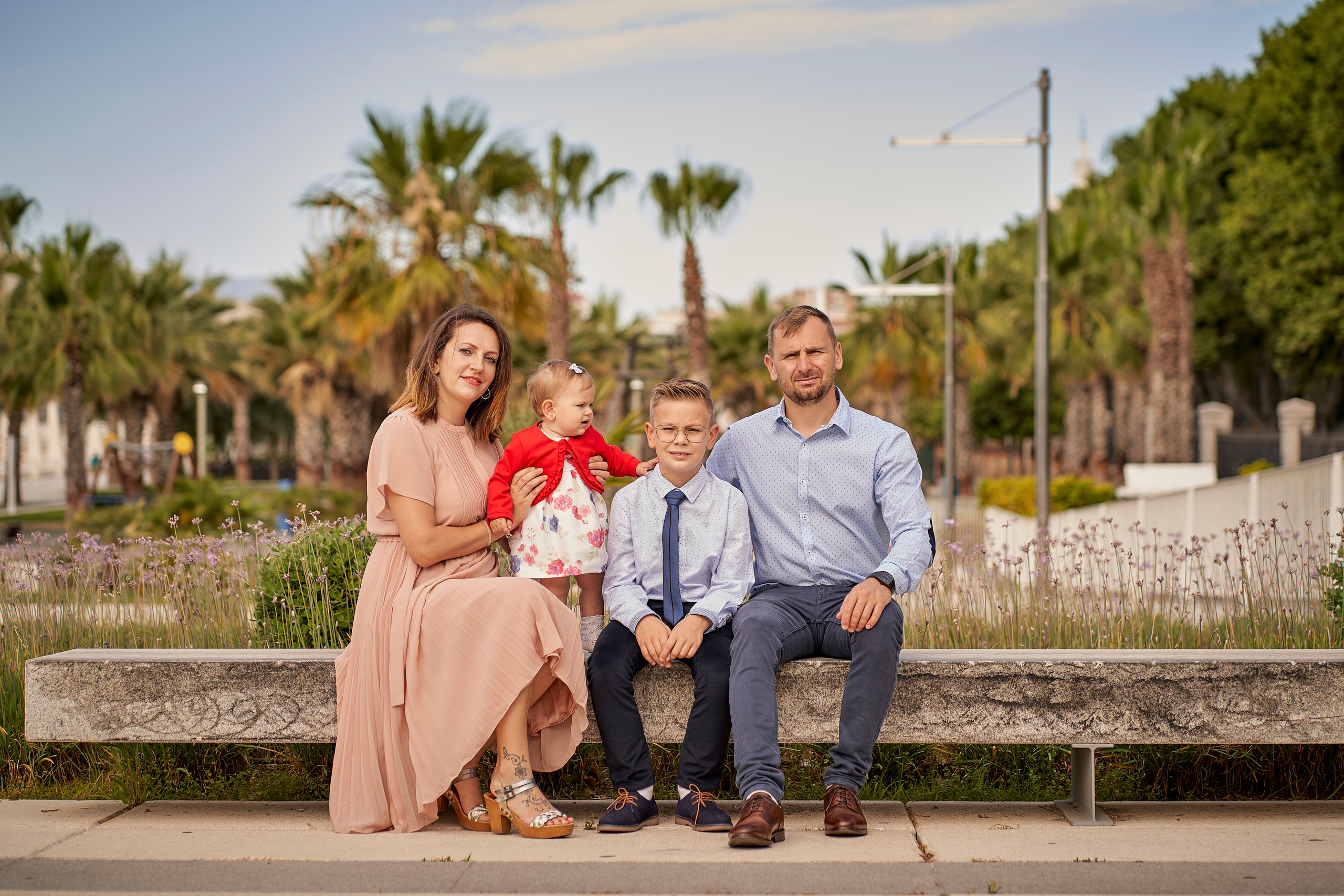 Ilya y Karolina comuñon. Fotógrafo de bodas y familias en España, Málaga, Marbella