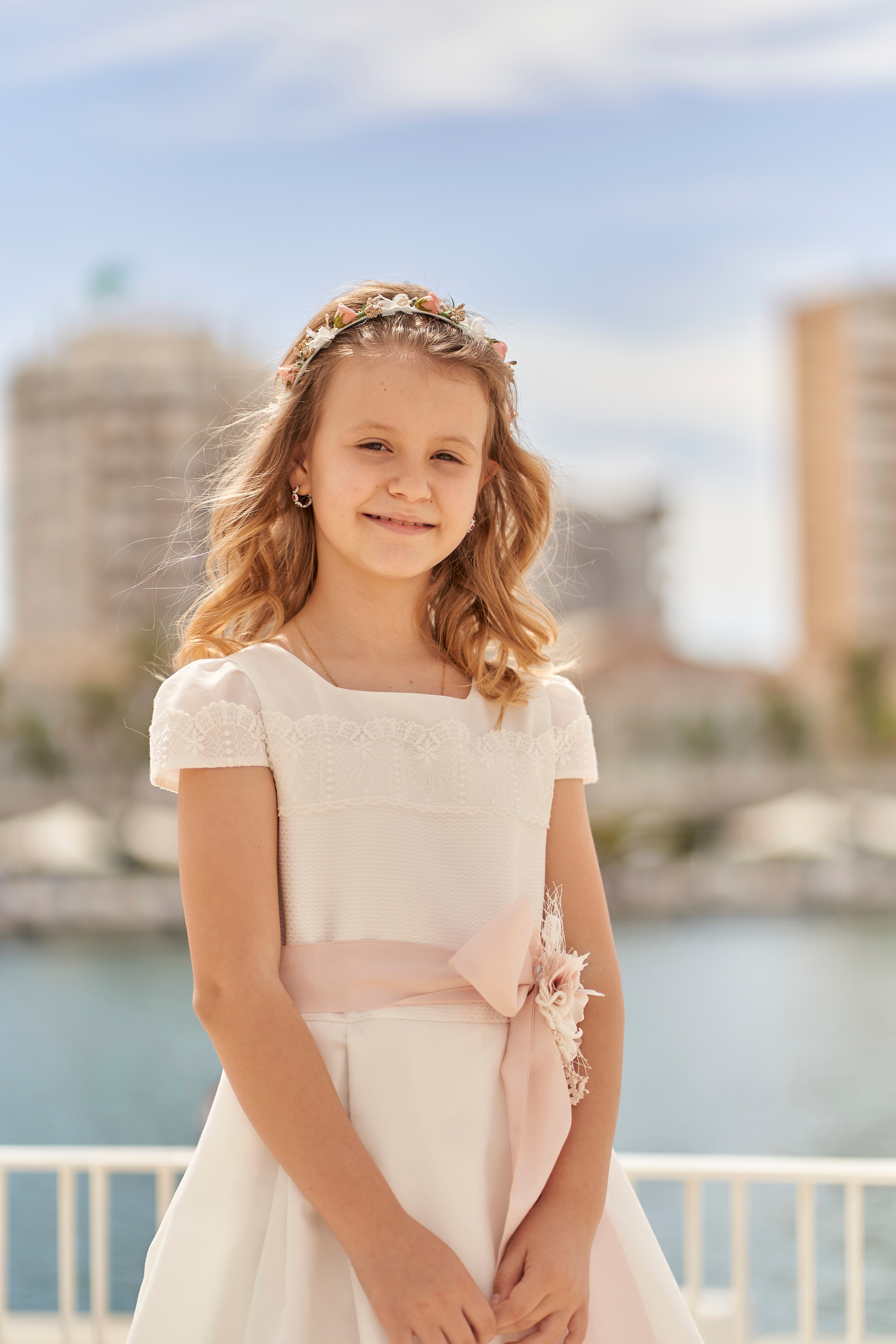 Sesion Emily comunion. Fotógrafo de bodas y familias en España, Málaga, Marbella