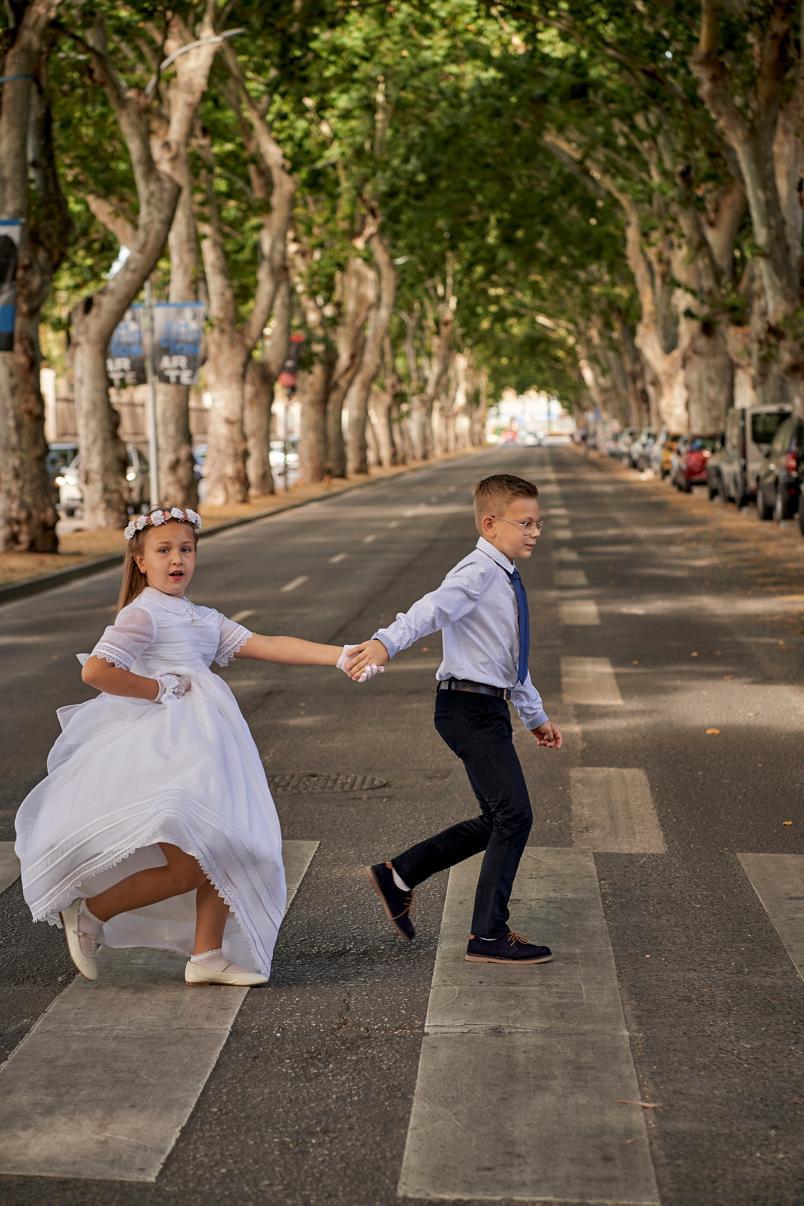 Ilya y Karolina comuñon. Fotógrafo de bodas y familias en España, Málaga, Marbella