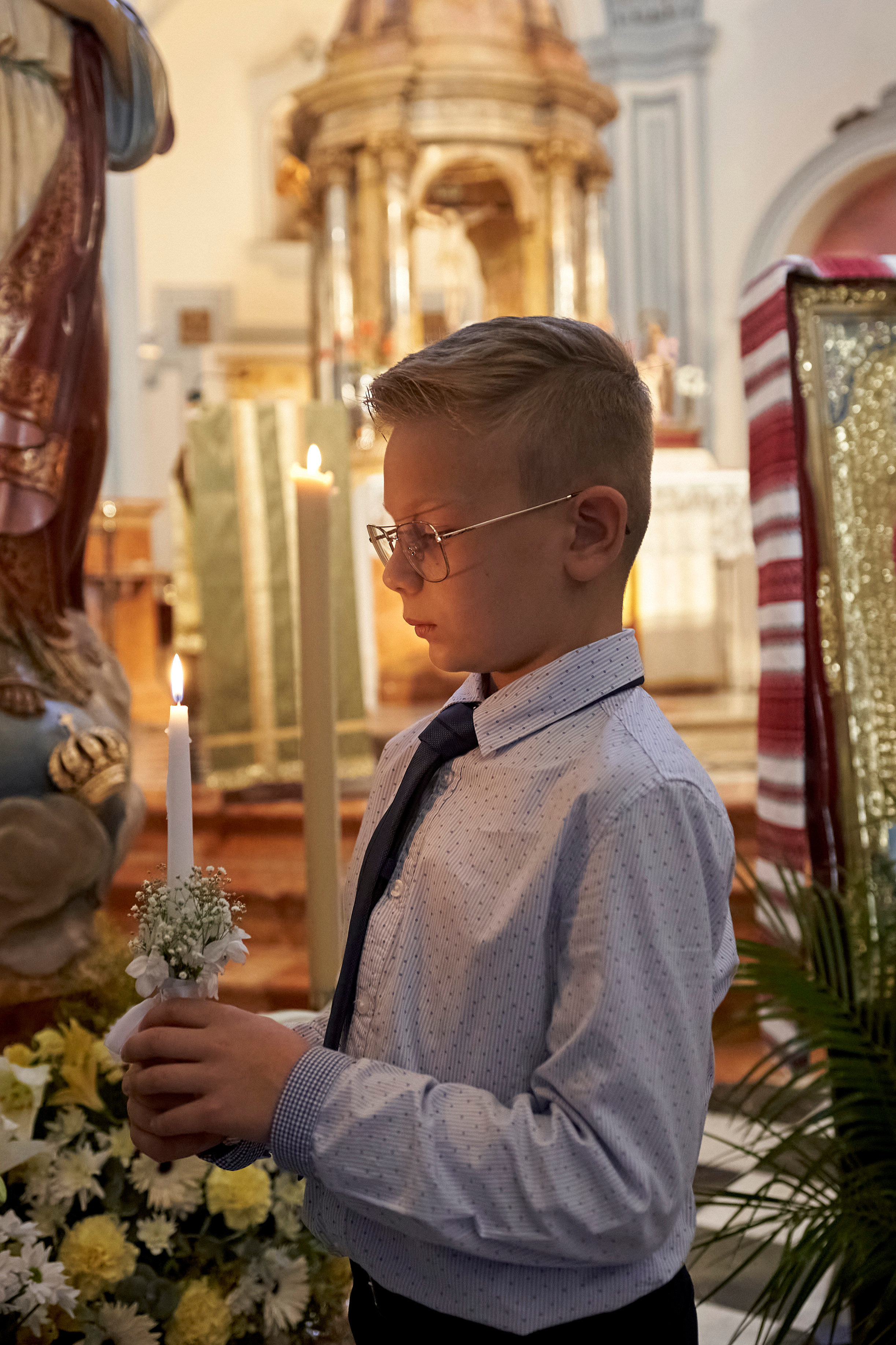 Ilya y Karolina comuñon. Fotógrafo de bodas y familias en España, Málaga, Marbella