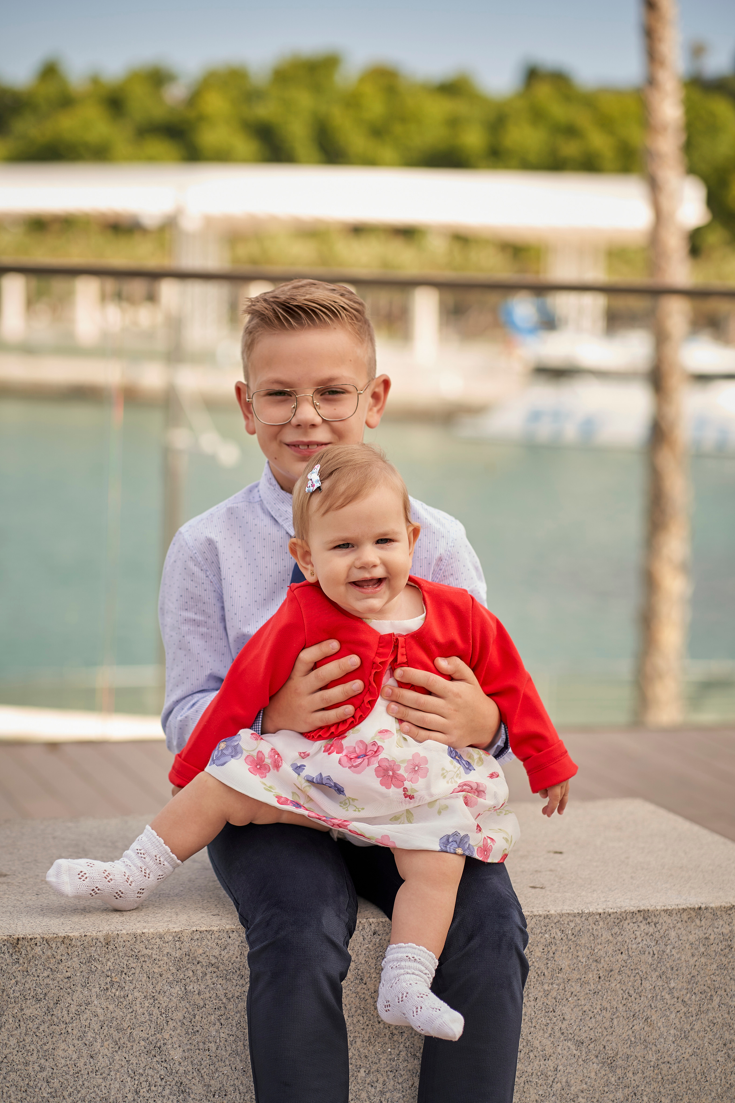 Ilya y Karolina comuñon. Fotógrafo de bodas y familias en España, Málaga, Marbella
