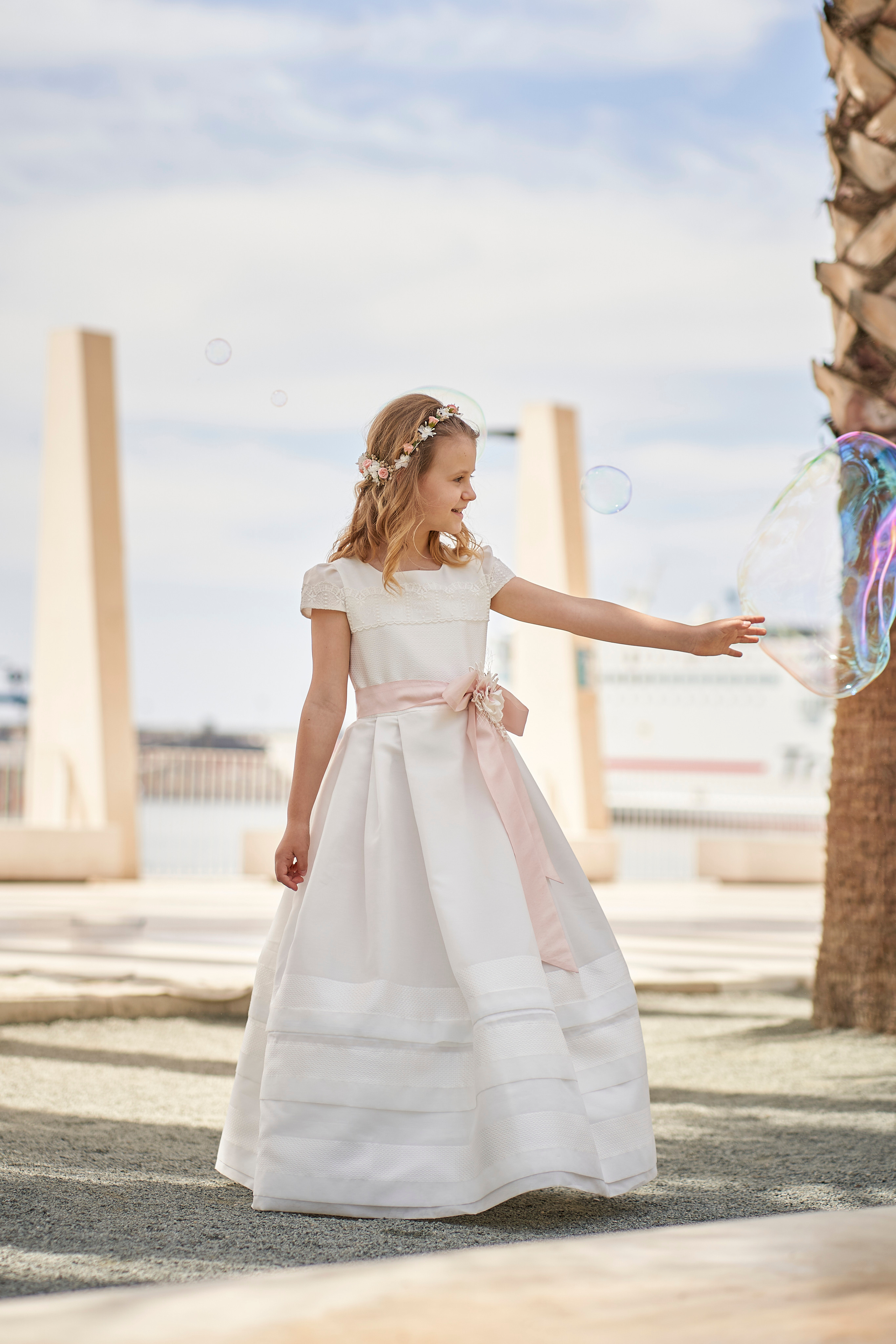 Sesion Emily comunion. Fotógrafo de bodas y familias en España, Málaga, Marbella