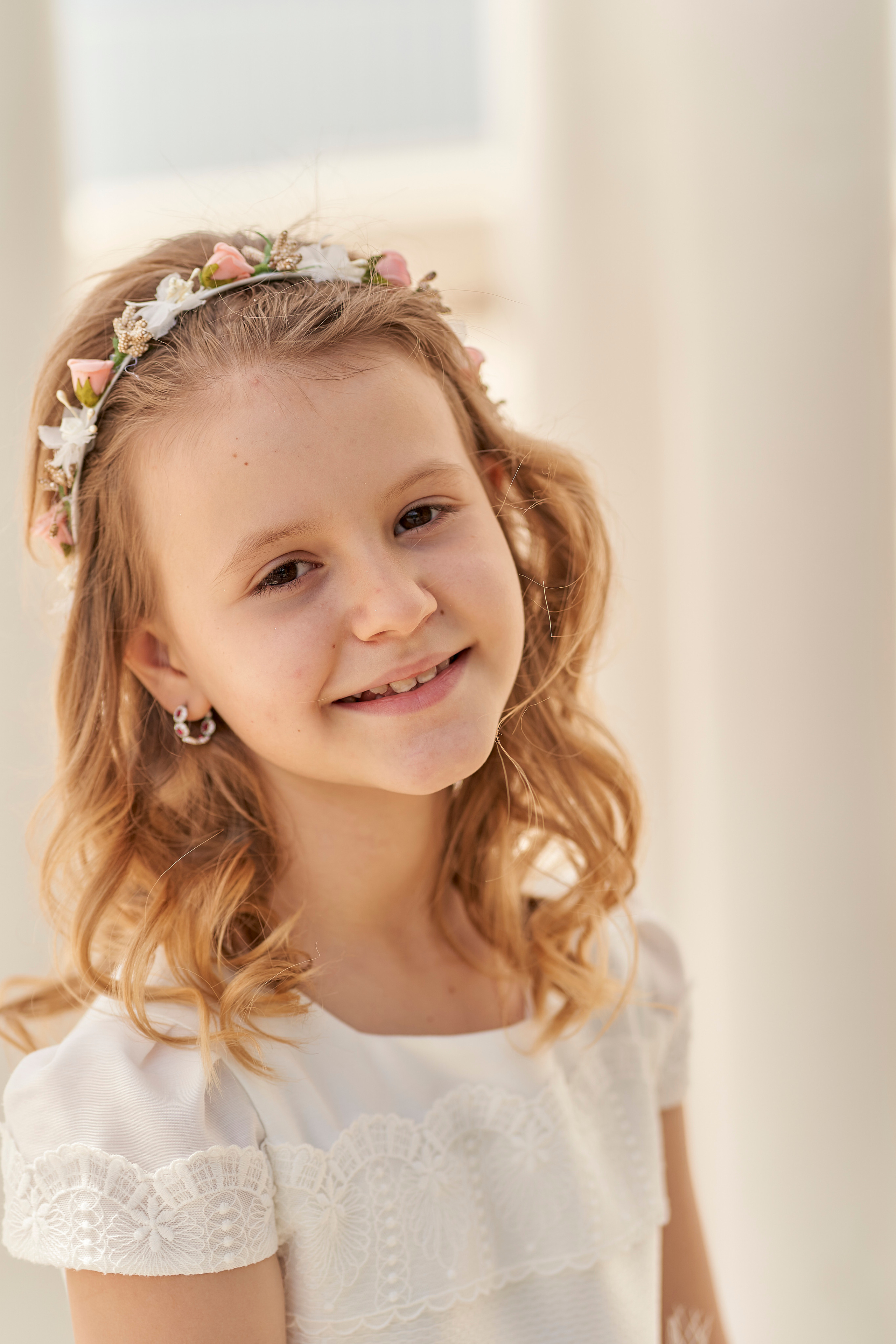 Sesion Emily comunion. Fotógrafo de bodas y familias en España, Málaga, Marbella