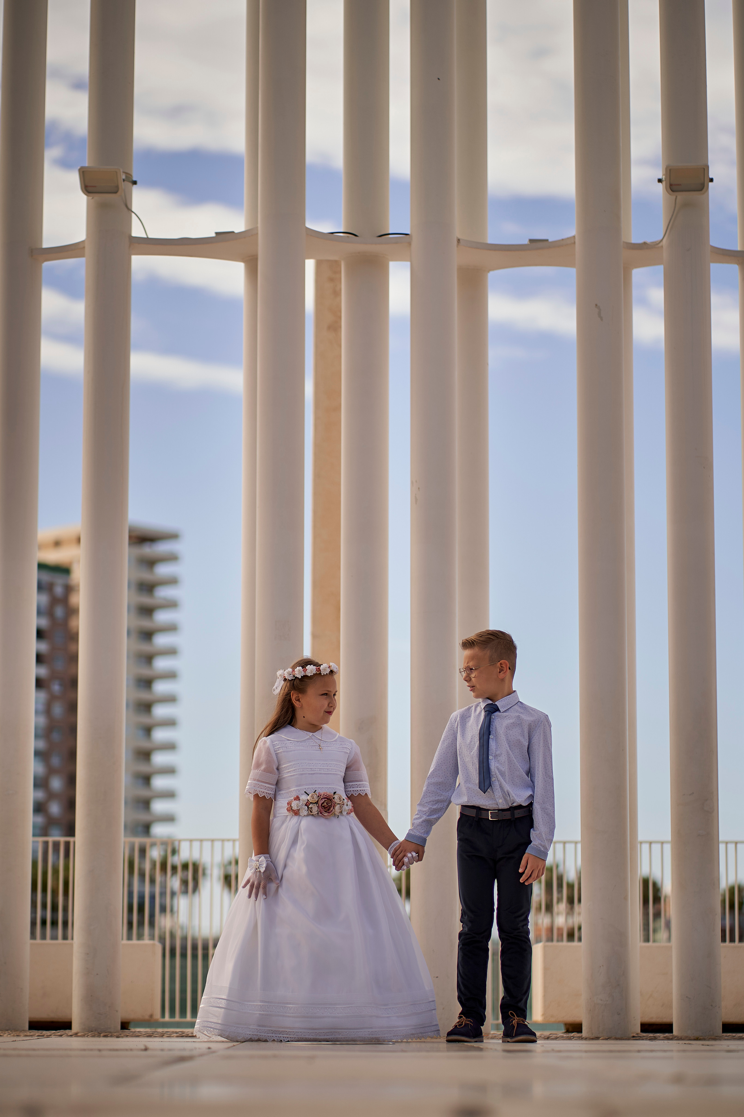 Ilya y Karolina comuñon. Fotógrafo de bodas y familias en España, Málaga, Marbella