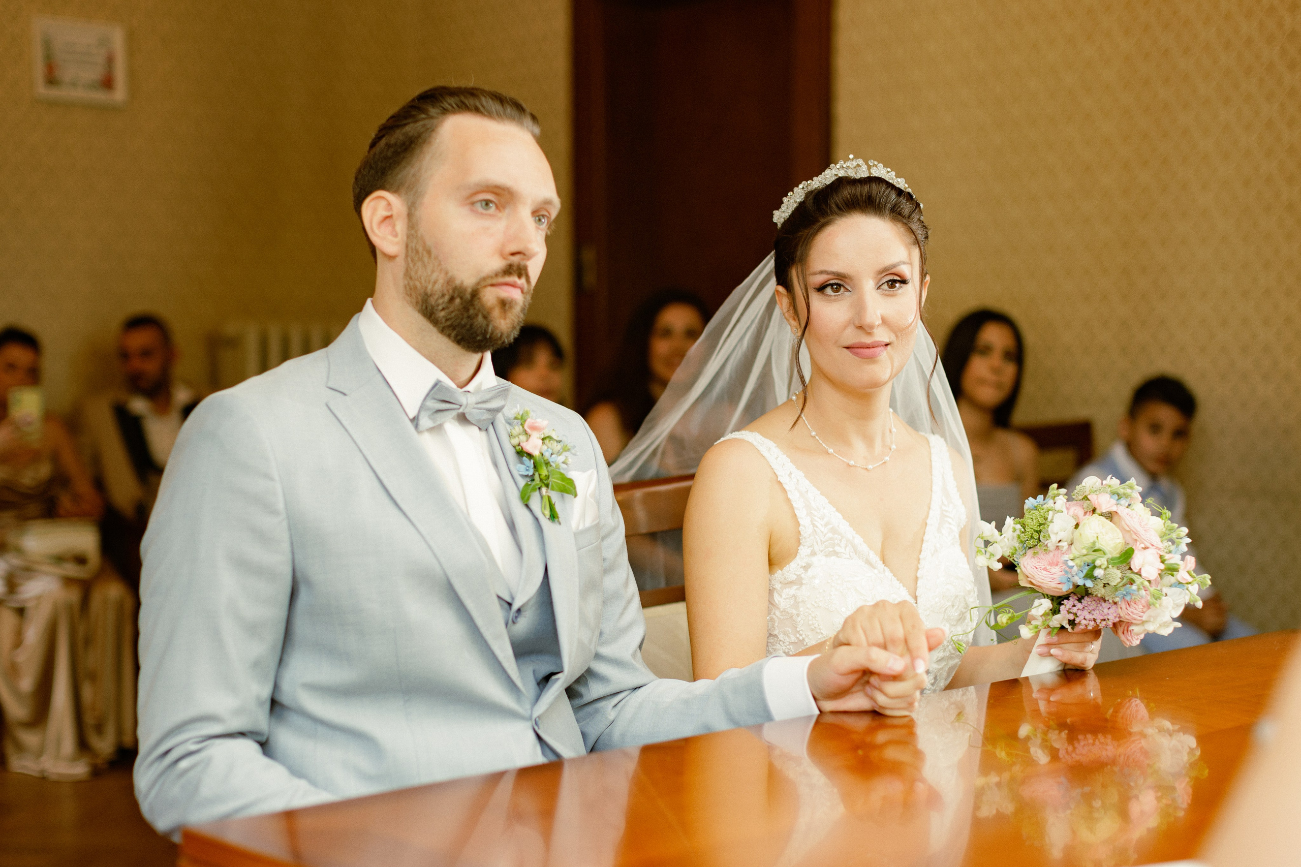 Hochzeitsfotografie in der Weißen Villa Elmshorn | Historischer Charme in Schleswig-Holstein. Hochzeitsfotograf und Hochzeitsvideograf aus Hamburg | Roka21Film