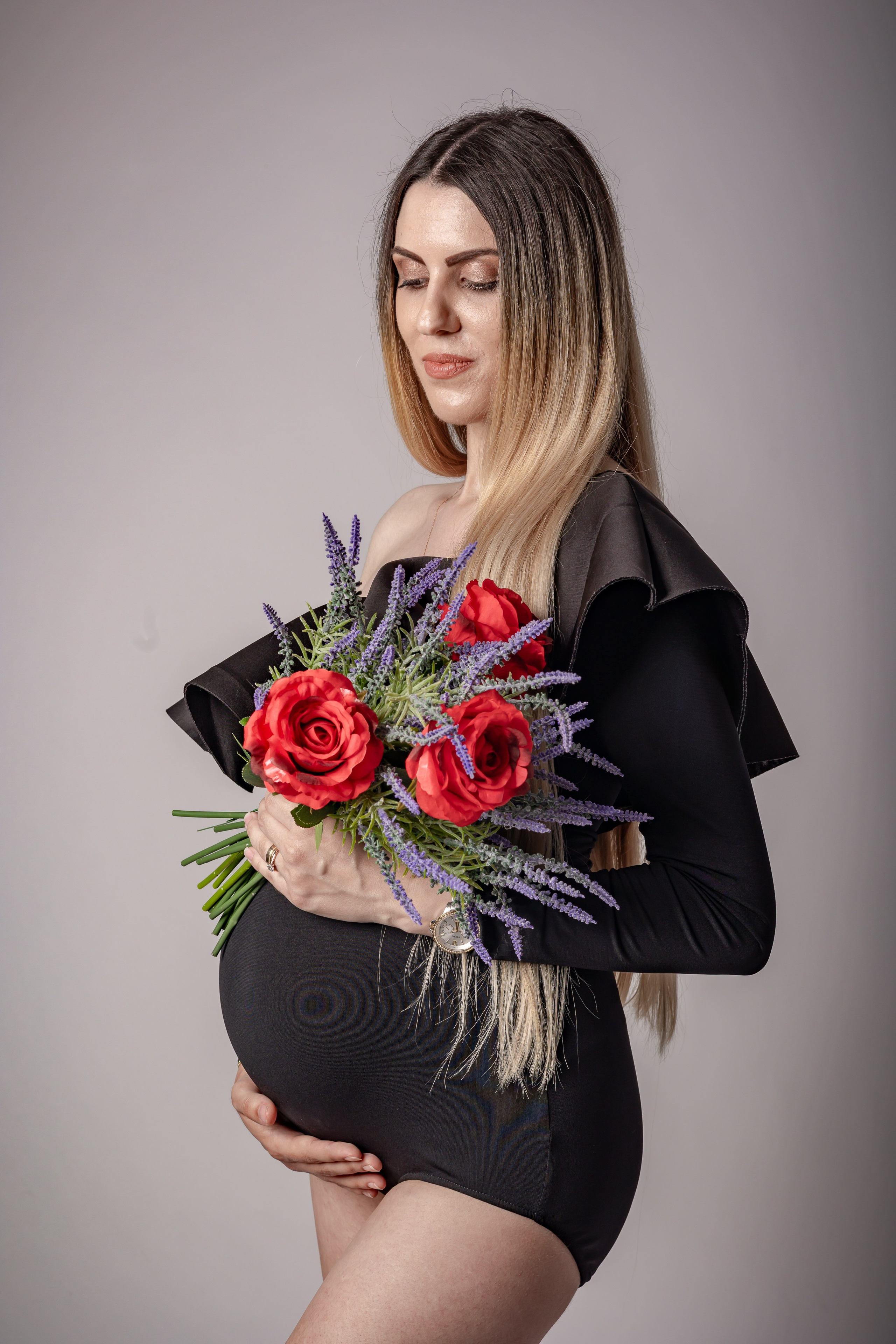 STUDIO. FOTOGRAFUL LUI MATEI