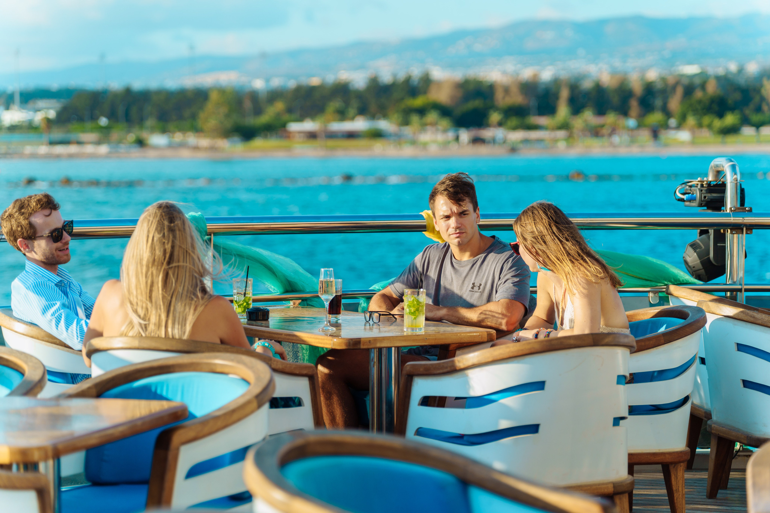 Summer party JetBrains. Семейный и детский фотограф на Кипре Елена