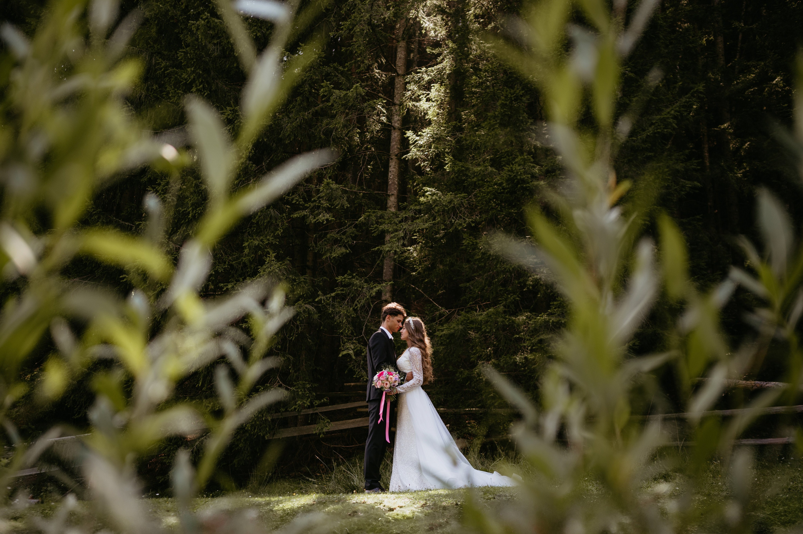Cornel si Elisa. Valentin Melen - fotograf de nunta 🤍