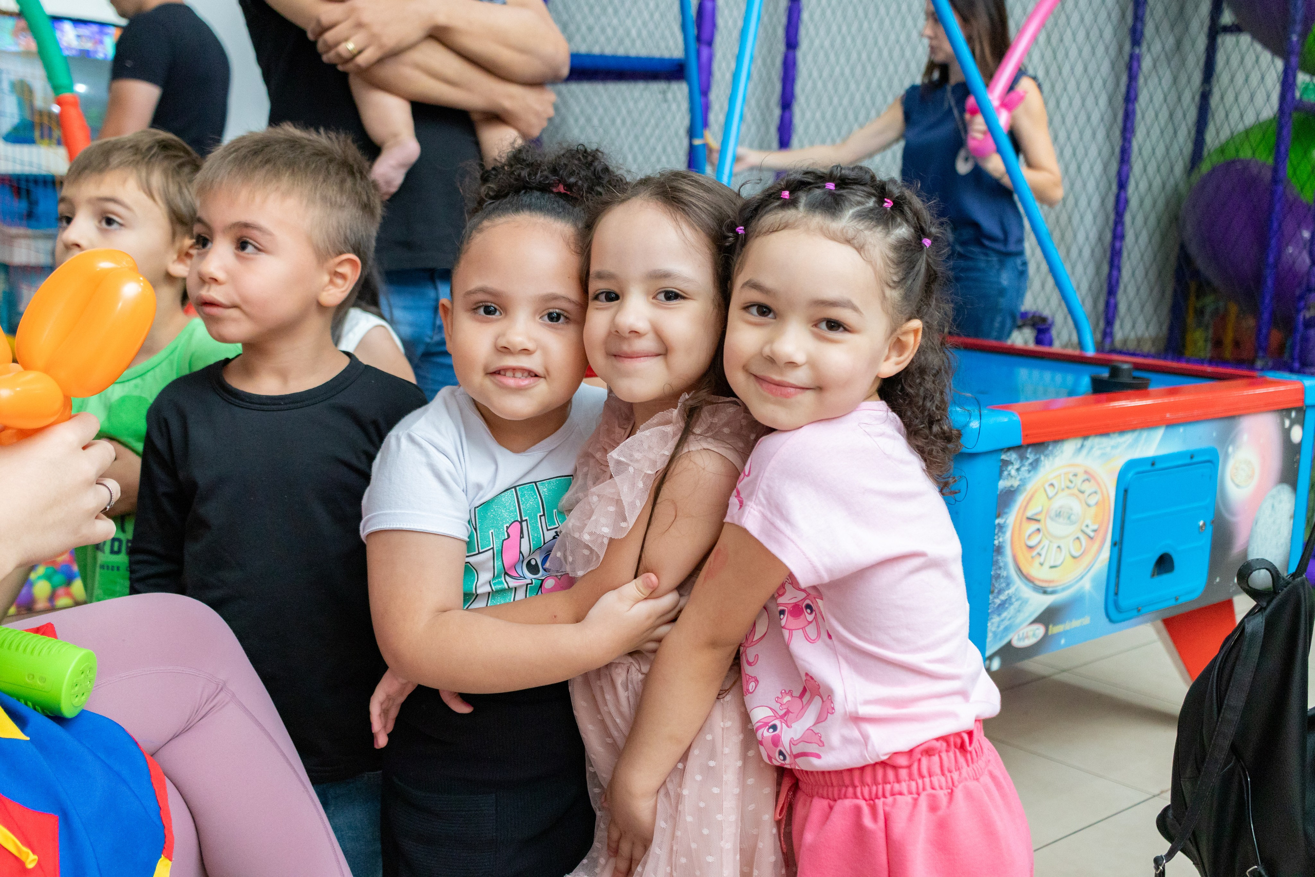 Alice — Aniversário 5 anos. Principal