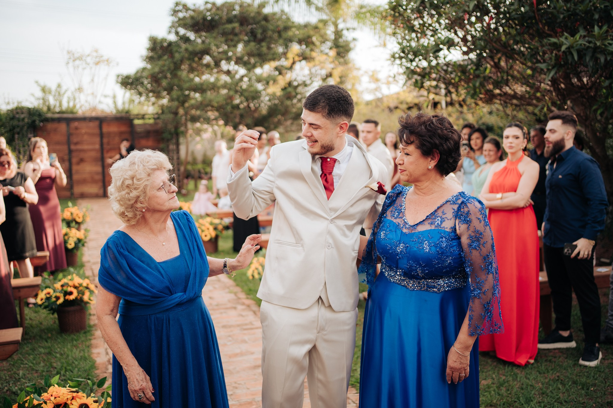 Aline & Daniel — Vila Casali / Piratininga SP. Robson Colaço