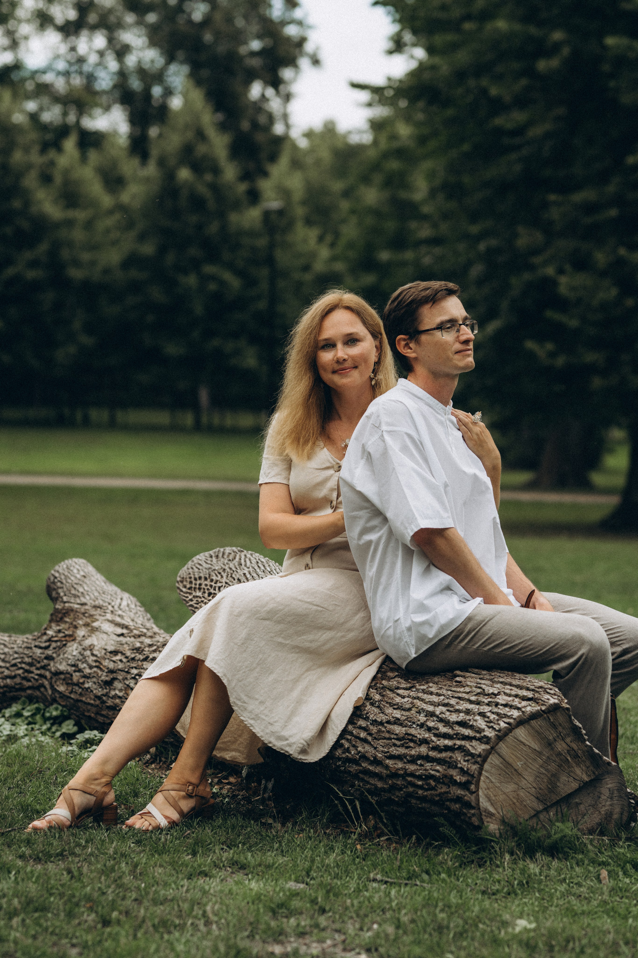 Kaivopuisto. Wedding and potrait photographer in Helsinki Vickan O