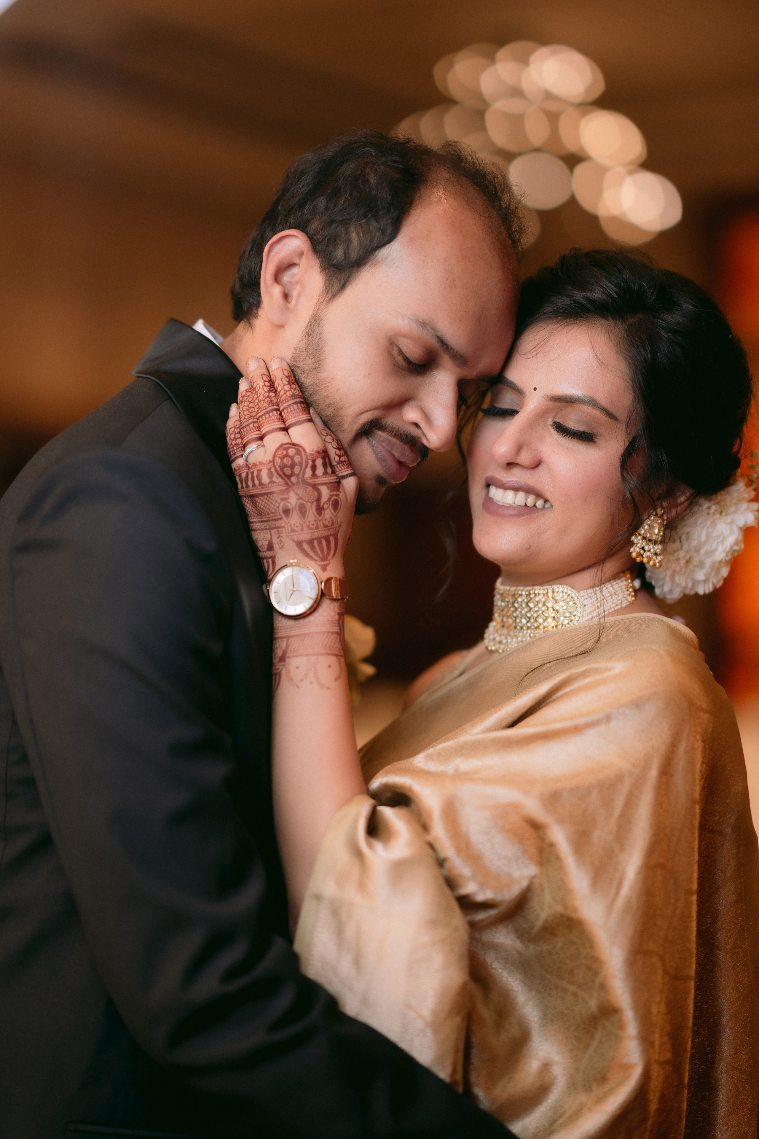 WEDDINGS. Love Emotions Weddings