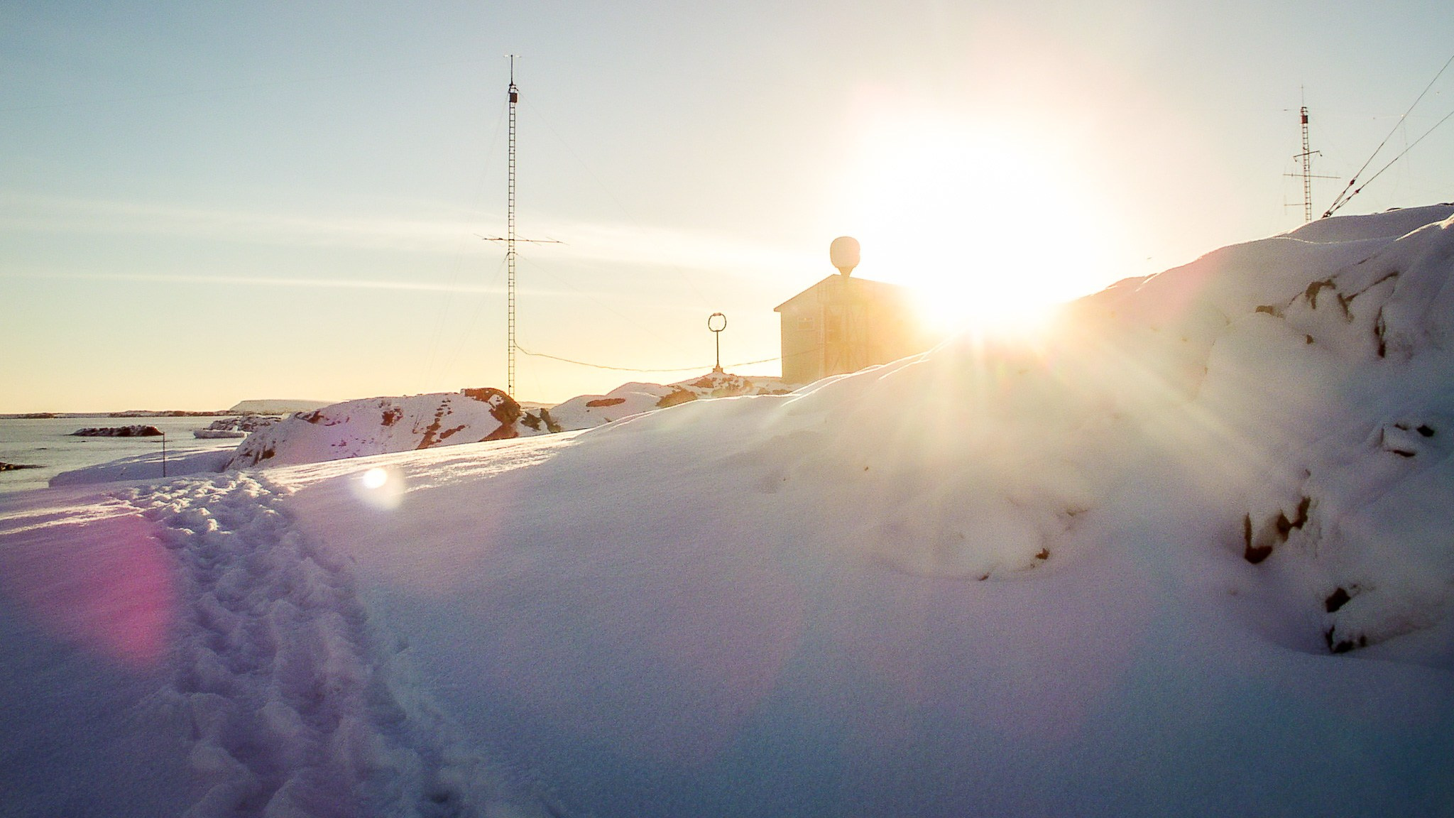 ANTARCTICA / 2004. Reportage concert portrait photography in the San Francisco Bay Area