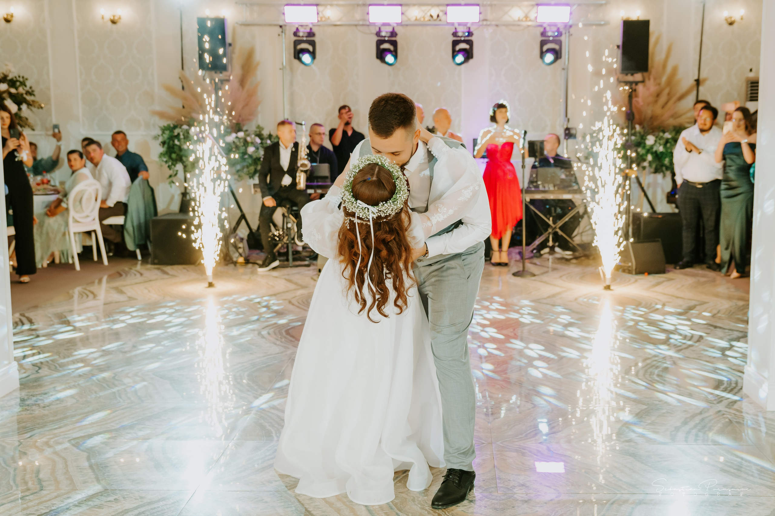 Roxana & Florin. Sebastian Purusniuc Fotograf - Iasi