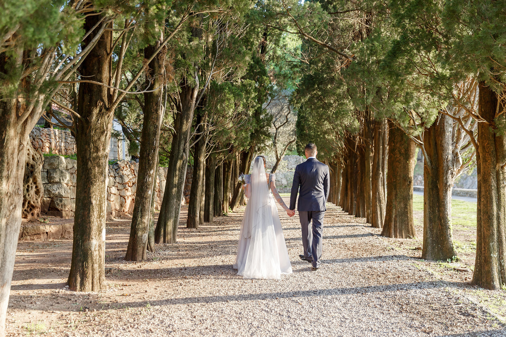 Фотограф в Черногории парк Милочер