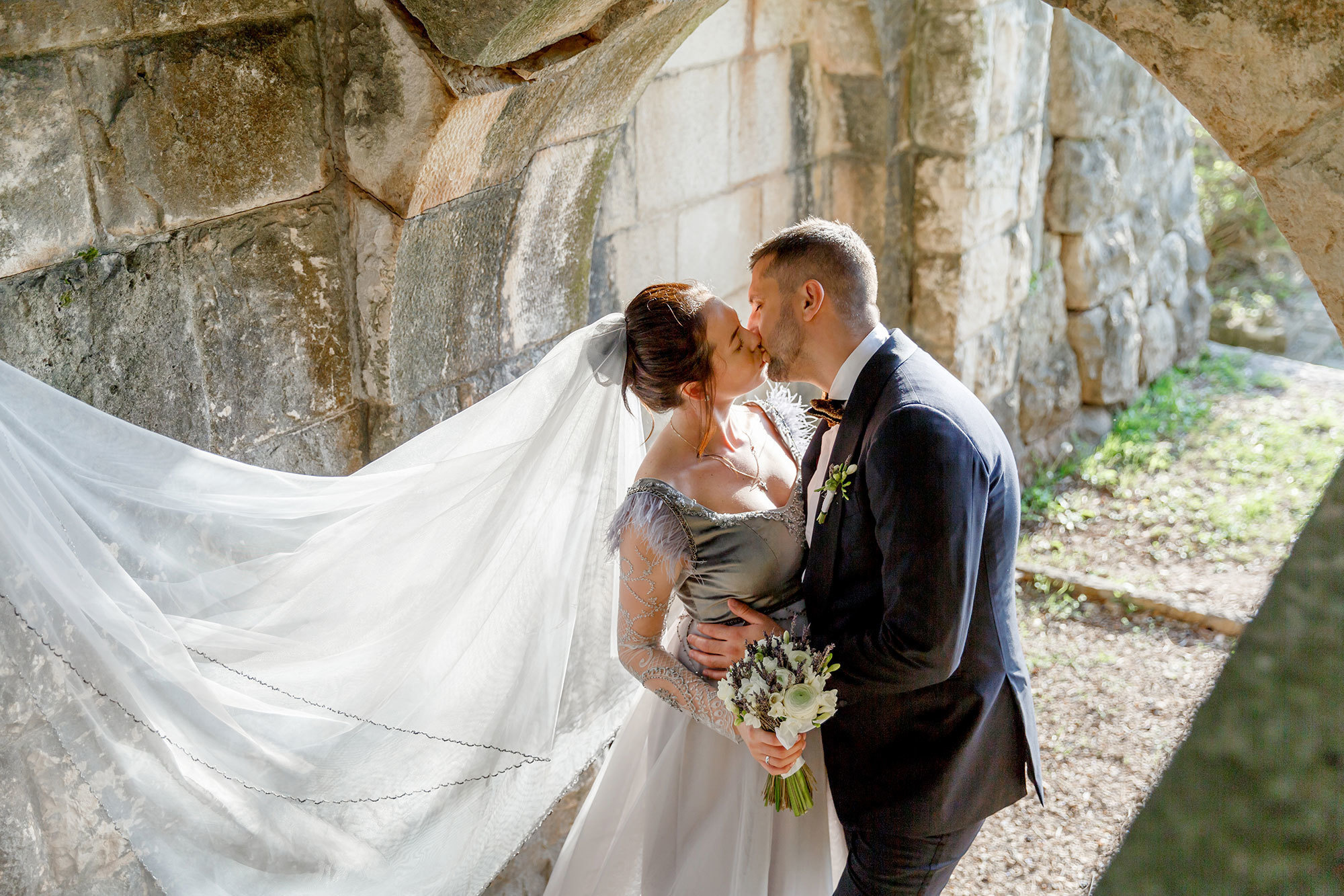 Фотограф в Черногории парк Милочер