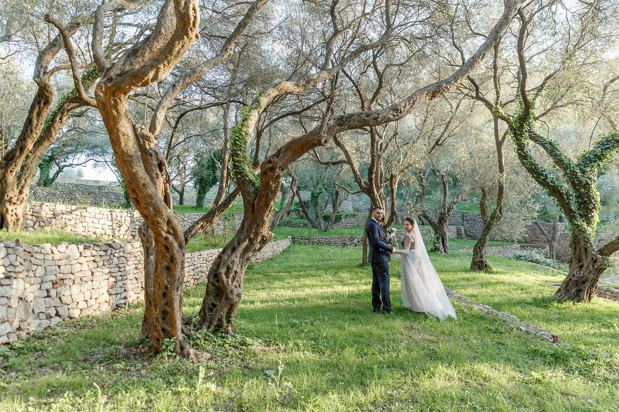 Фотограф в Черногории парк Милочер