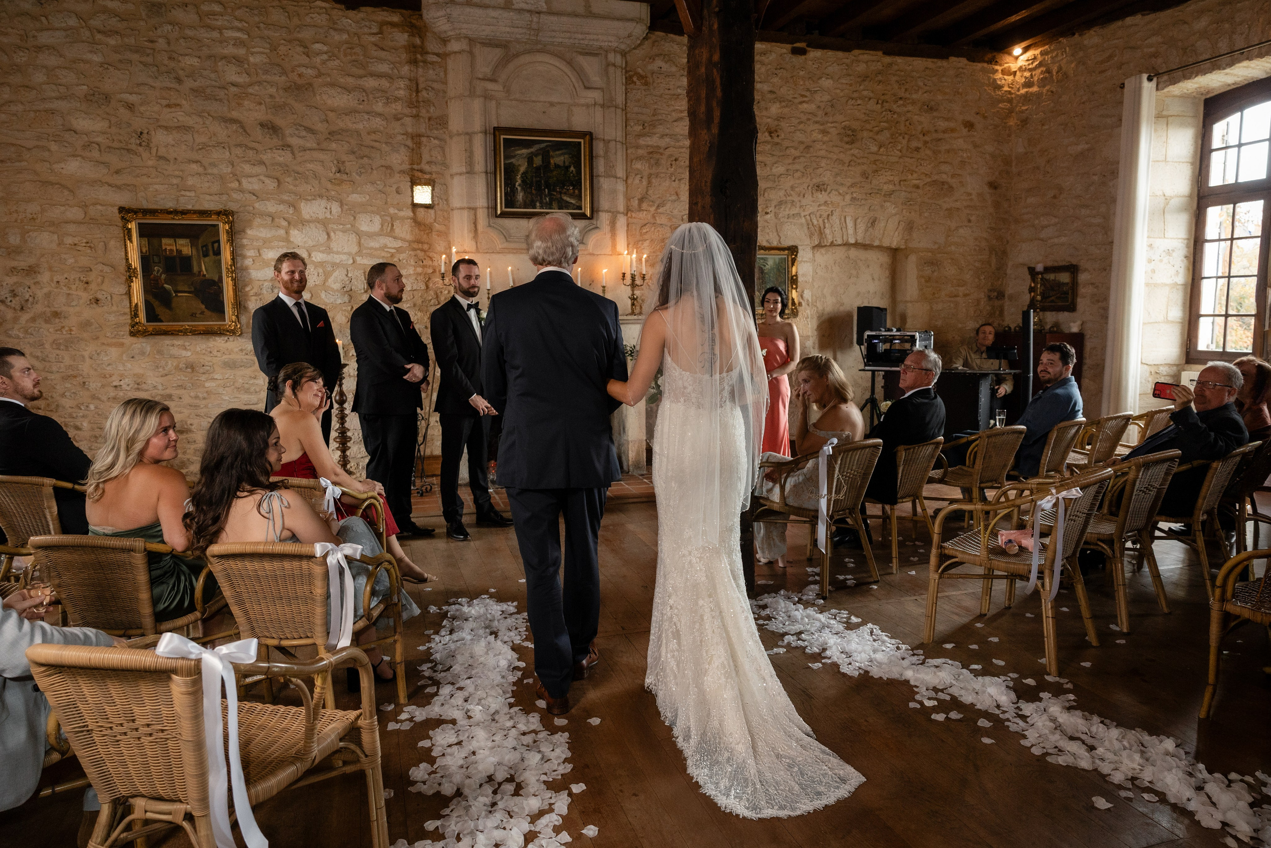 Jiyeong & Dorian — Intimate Korean–French Wedding in Pauilhac and Château La Palombière. Евгения Смирнова — фотограф в Тулузе и юго-западной Франции