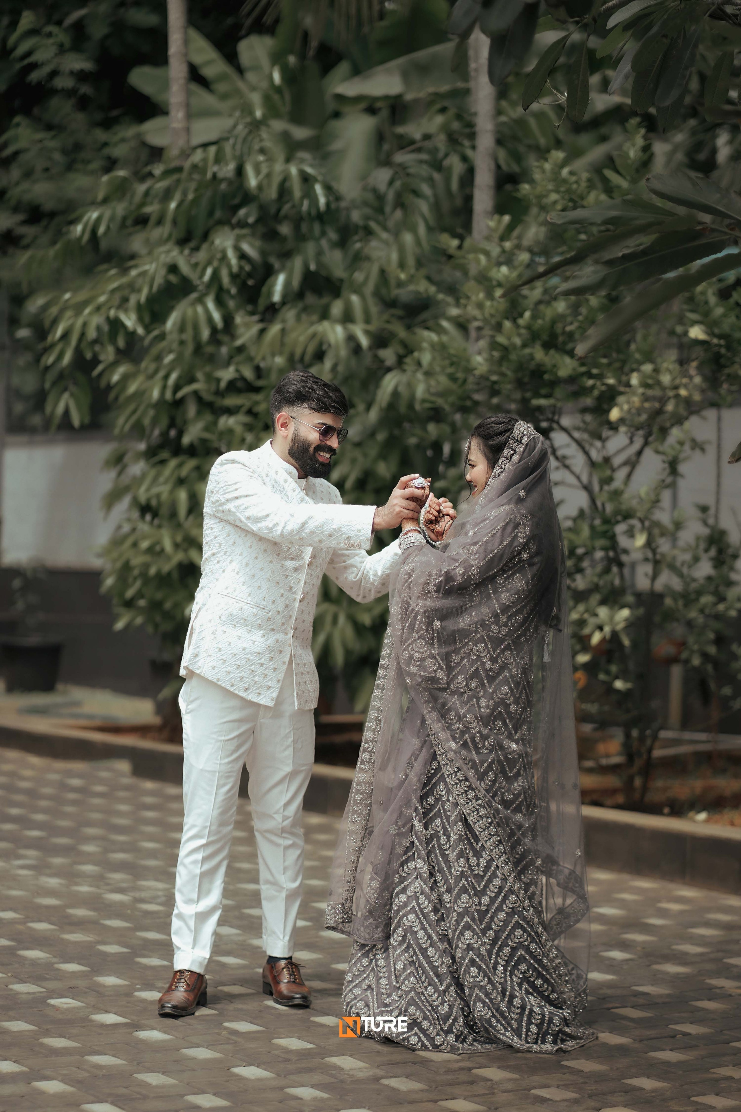 PHOTOS. NTURE WEDDING