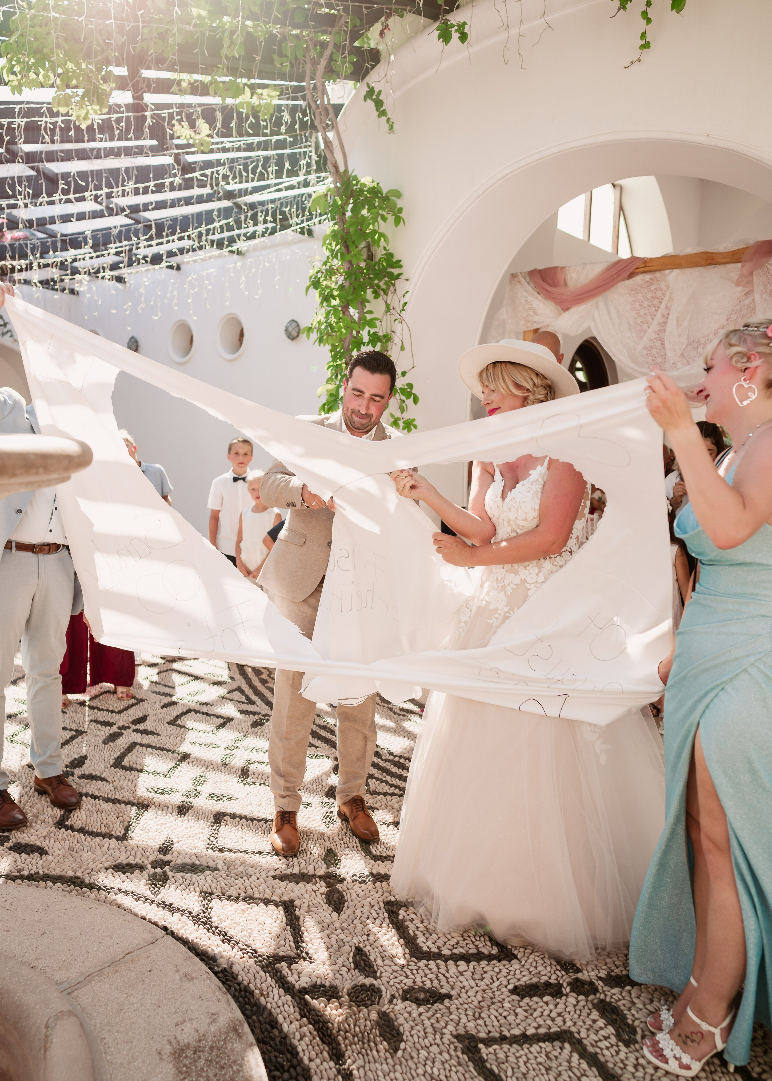 Fotis and Sandy. Renate Woeste | Wedding planner in Rhodes. Creating dream weddings by the sea. Let’s make your special day unforgettable