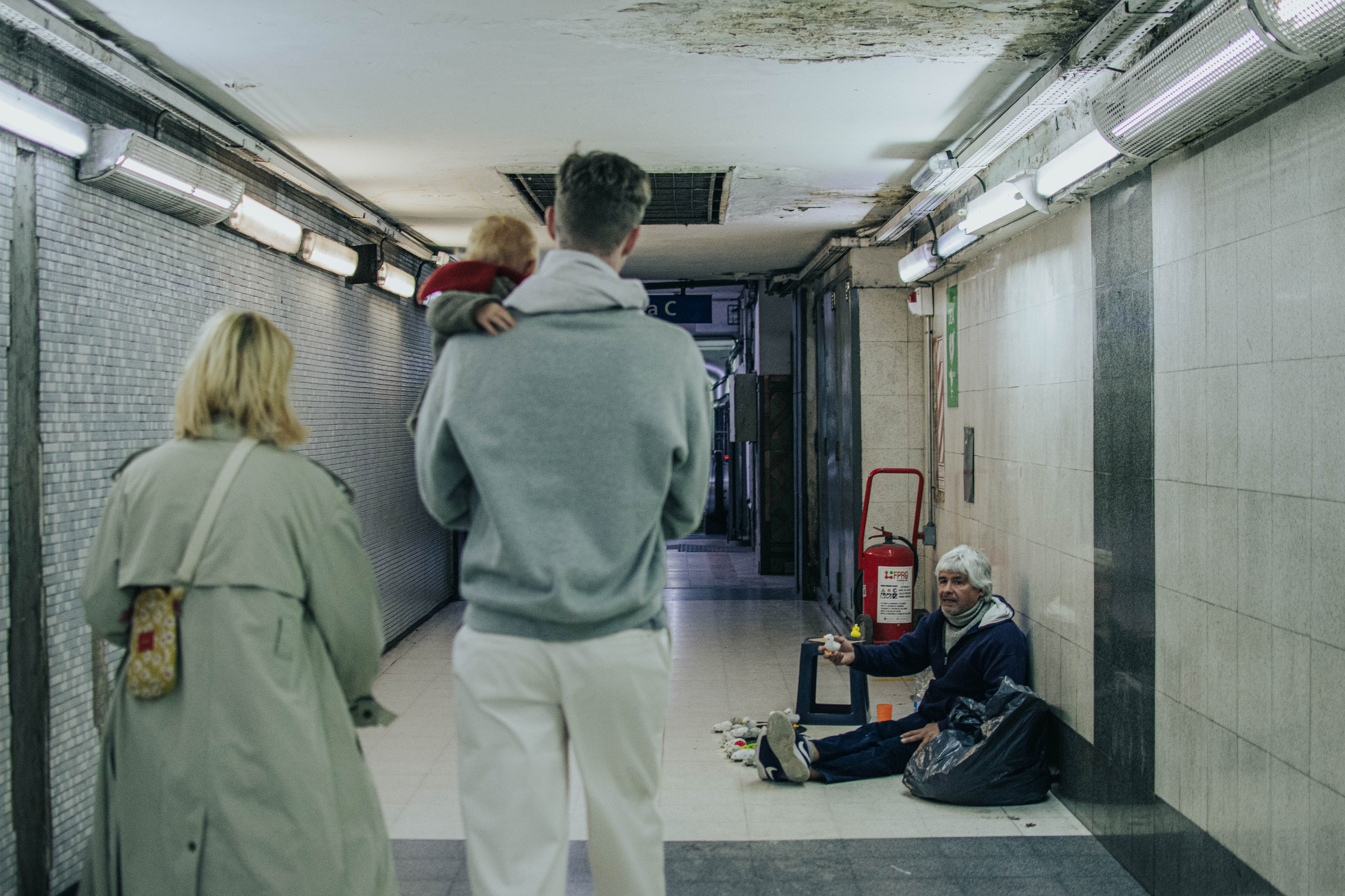 Family photo shoot. Buenos Aires. Photographer @elmirkami in the city of Buenos Aires