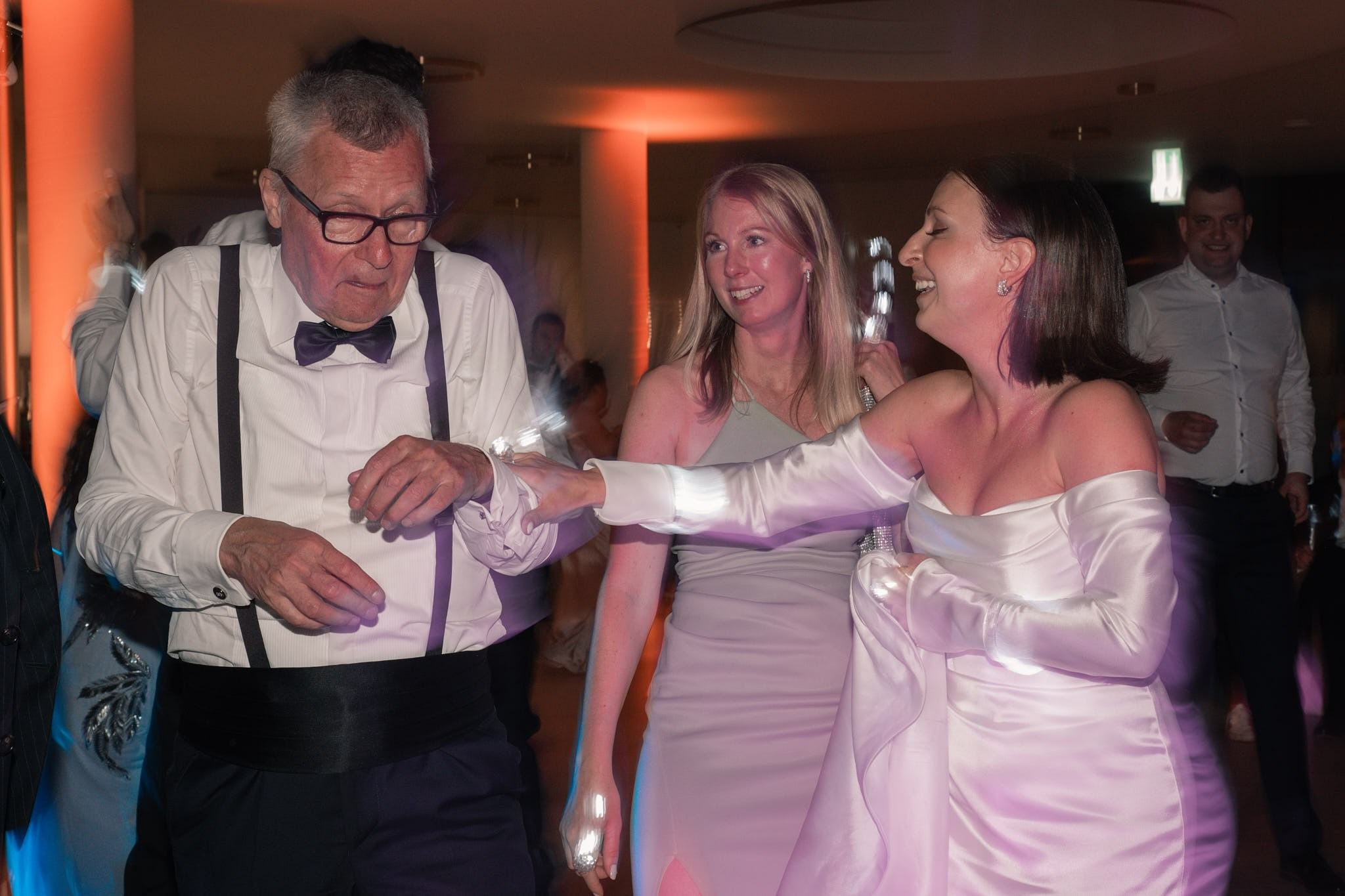 Roxie & Richard Wedding. Fotografo matrimonio Lago di Como Ferrari Media Production