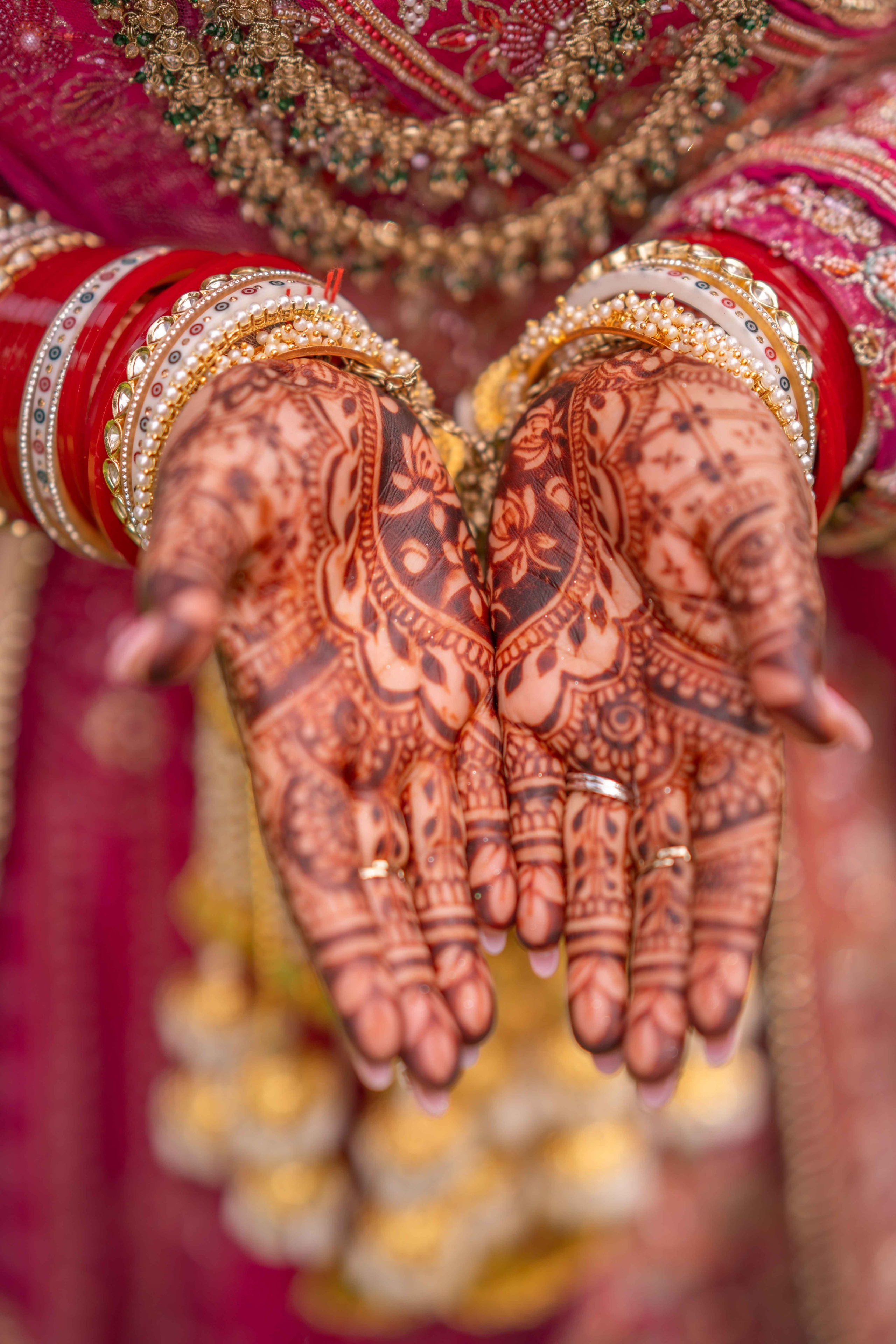 Melbourne CBD wedding photographerYarra Valley artistic wedding photosMornington Peninsula bold wedding photographyIndustrial wedding venues Melbourne photography Urban elopement photographer Melbourne