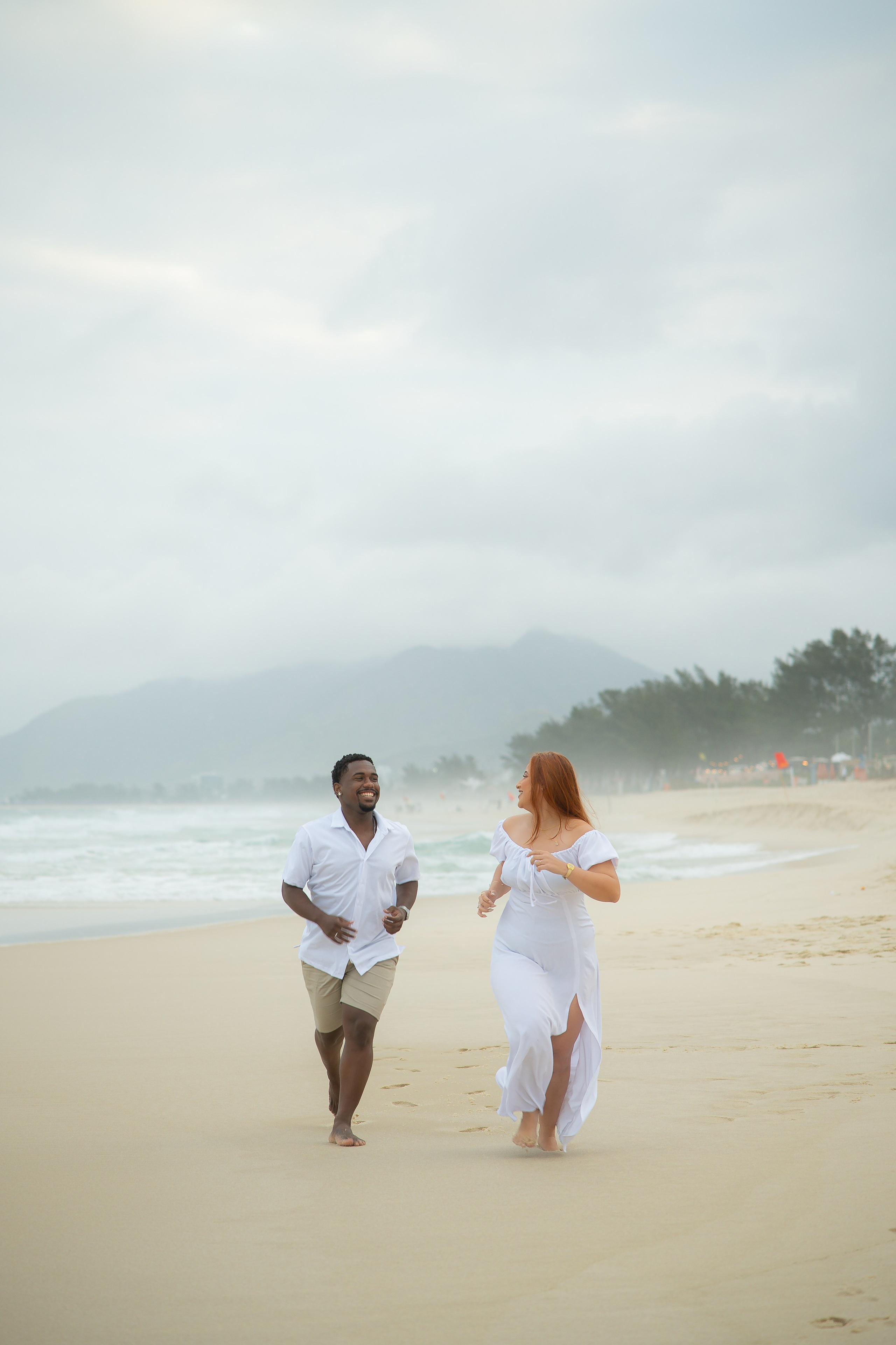 Thaís e Lenyson. Larissareisfotografa