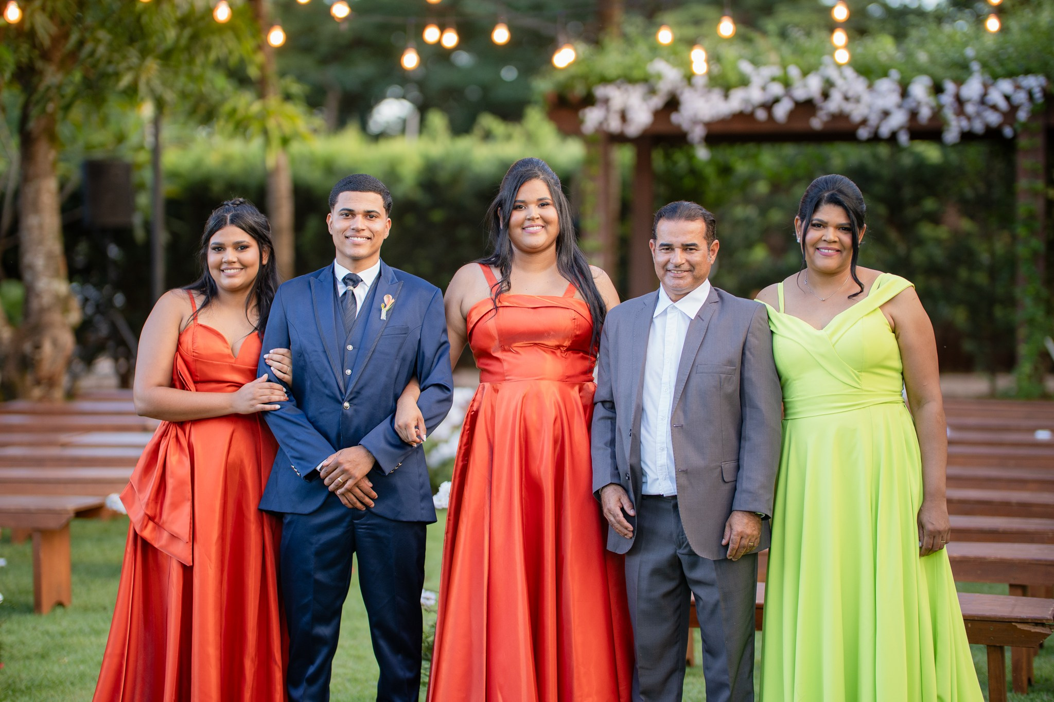 Larissa & Vinicius — Espaço Faveral / Aararaquara. Robson Colaço