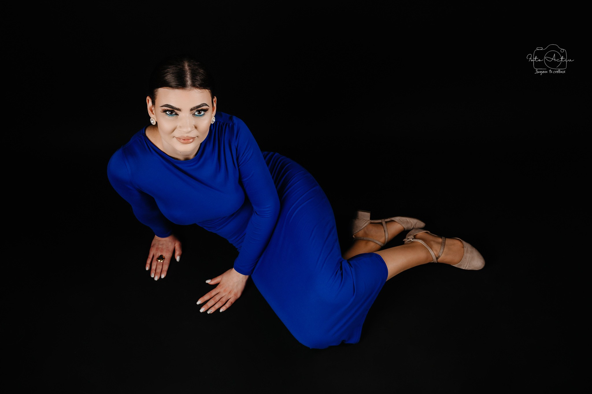 Blue Mary. Fotograf Profesionist Piatra Neamț, Roman, Târgu Neamț, Bicaz, Neamț | Studio, Nuntă, Botez, Eveniment | FotoACTIV