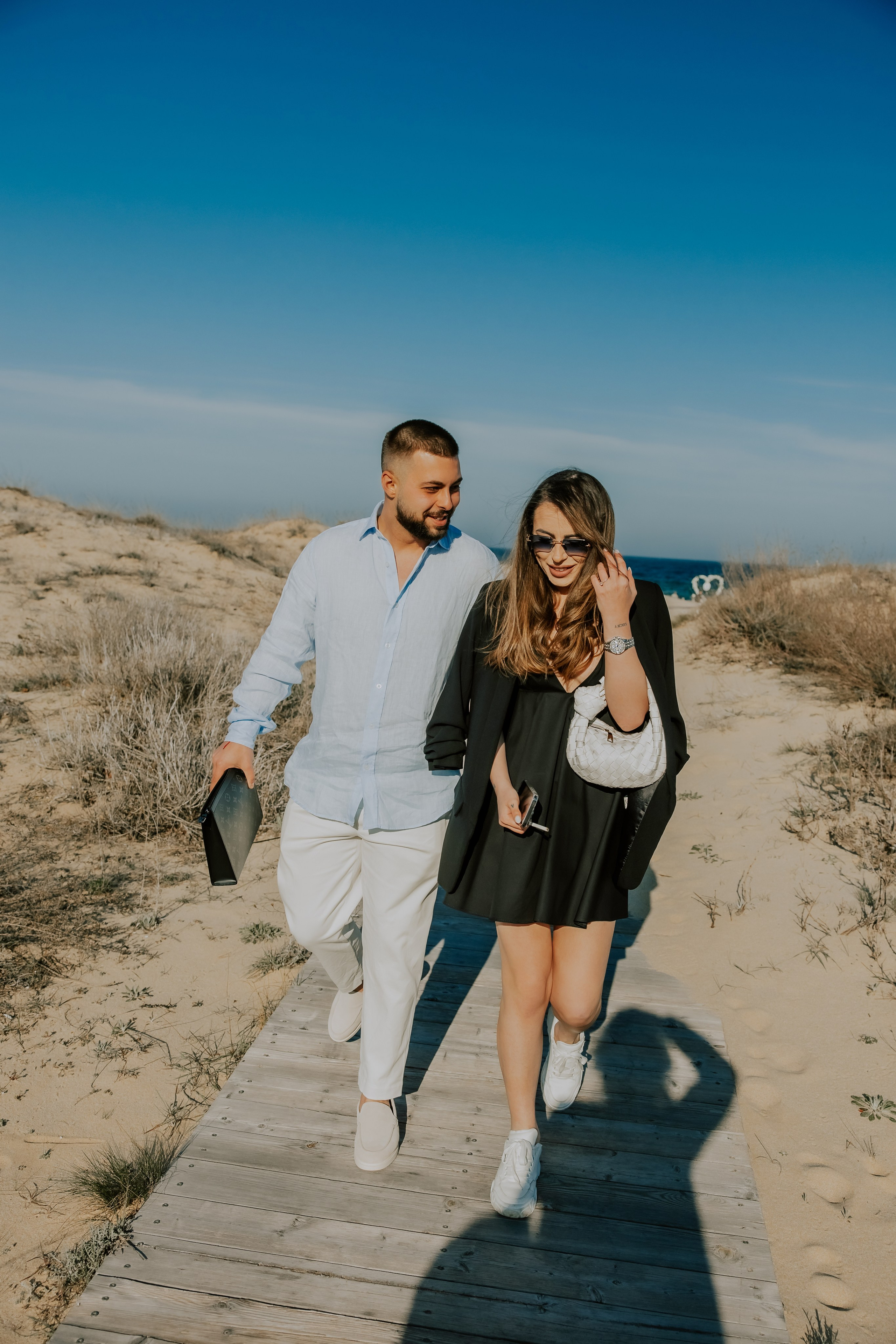 Годеж на плажа. Фотограф Ирина Йотова