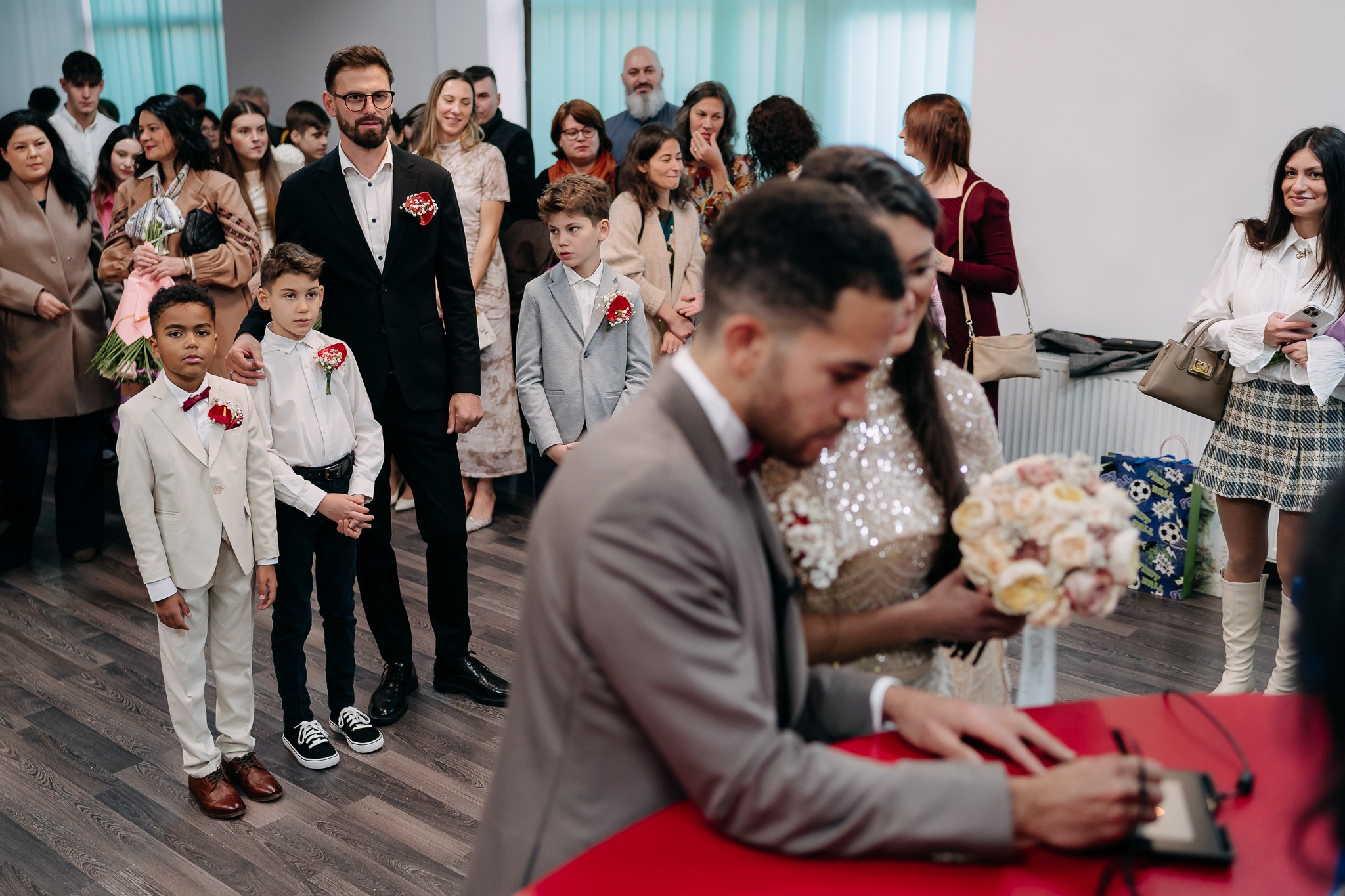 Fotograf Cununie Civilă în București - Mihai Popa Fotograf. Fotograf Nuntă & Botez București - Mihai Popa | Dincolo de oameni, imortalizez emoții!