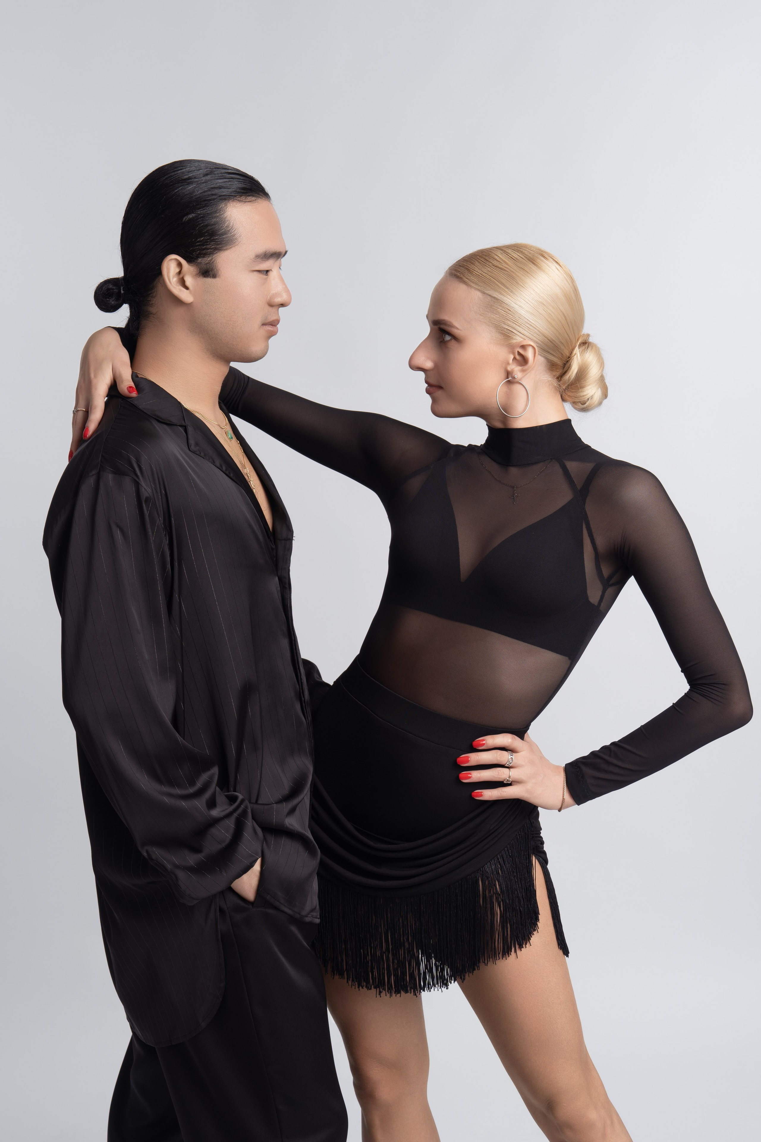 LOAD COLLECTION. ФОТОГРАФ В ГОНКОНГЕ (СВАДЬБЫ, FASHION, СЕМЕЙНЫЕ, МЕРОПРИЯТИЯ, ФОТОПРОГУЛКИ)