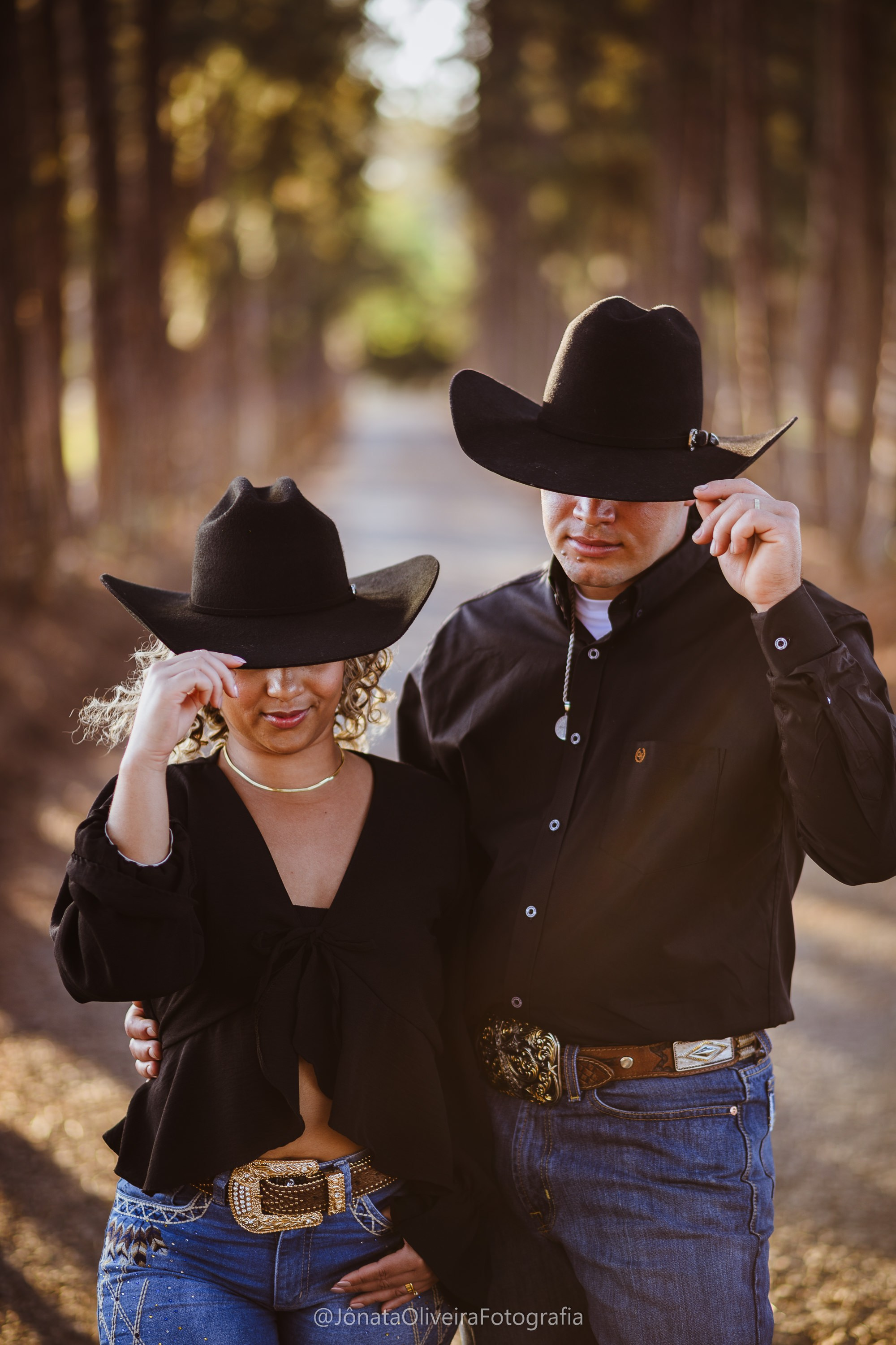 Pre Wedding Luérica e Vinicius. Fotografia de casamentos e ensaios em avaré Jônata Oliveira