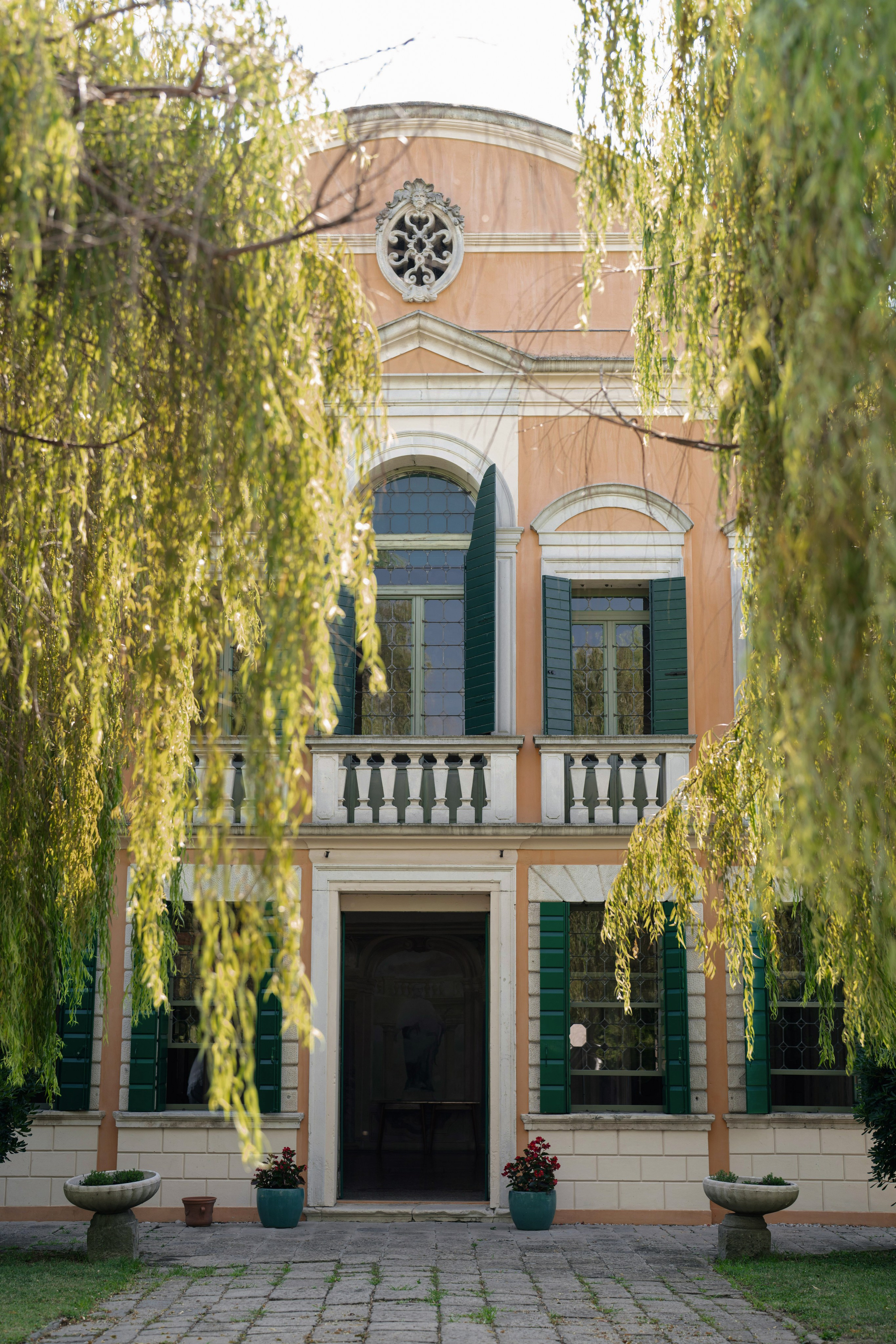 From " I Do” to an Epic Party. Ioana Timis