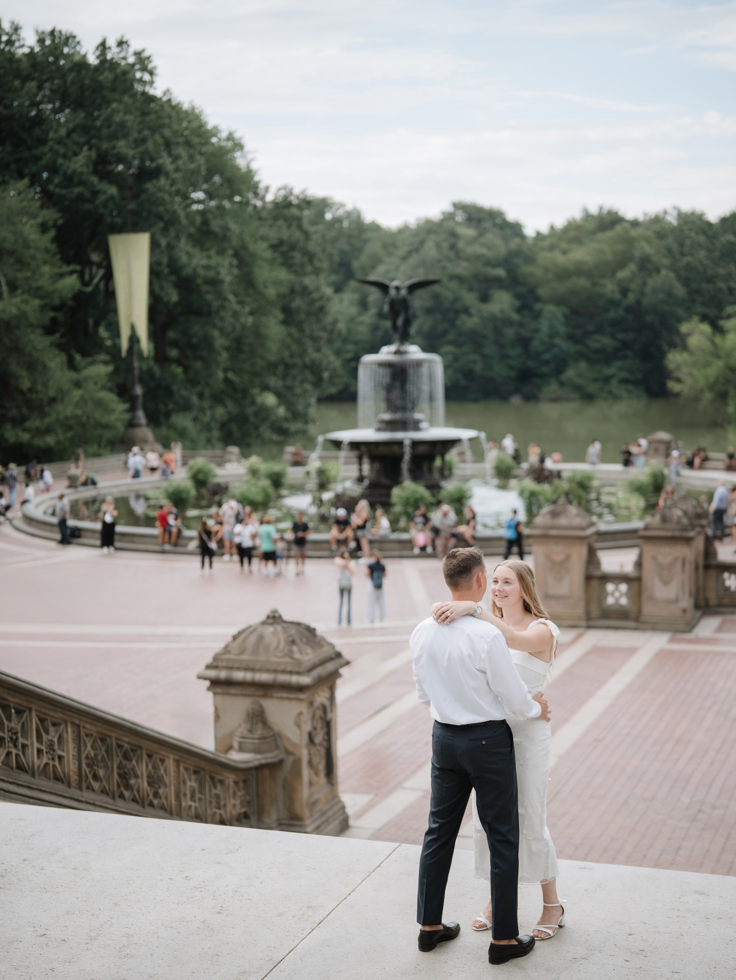 Engagement in Central Park. Portrait and wedding photographer in New York