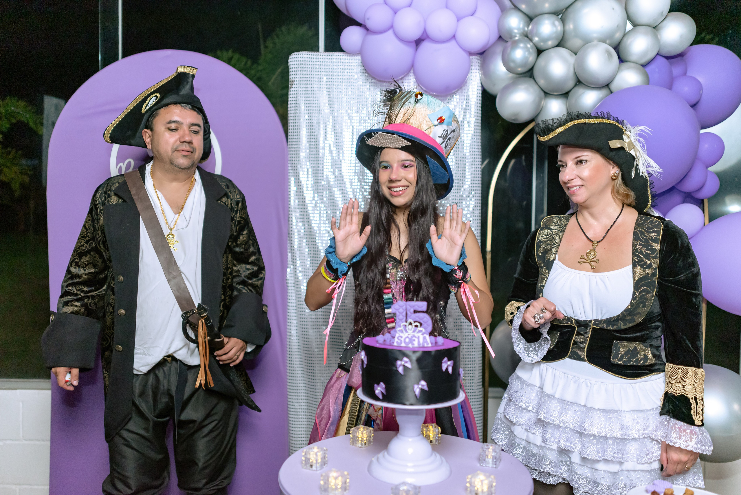 Sofia 15 anos. Wedding photographer Ana Koshi