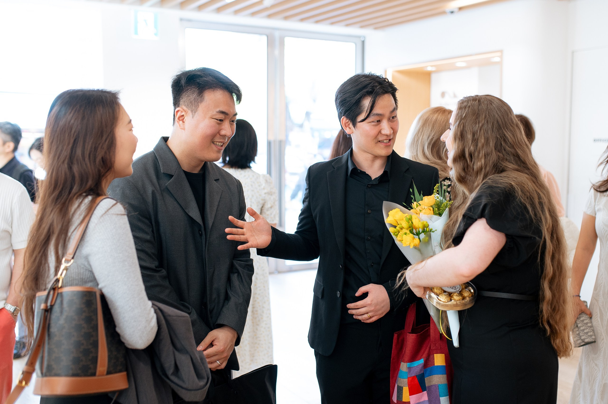 Abracadabra art exhibition. Студия декора «Нарния»