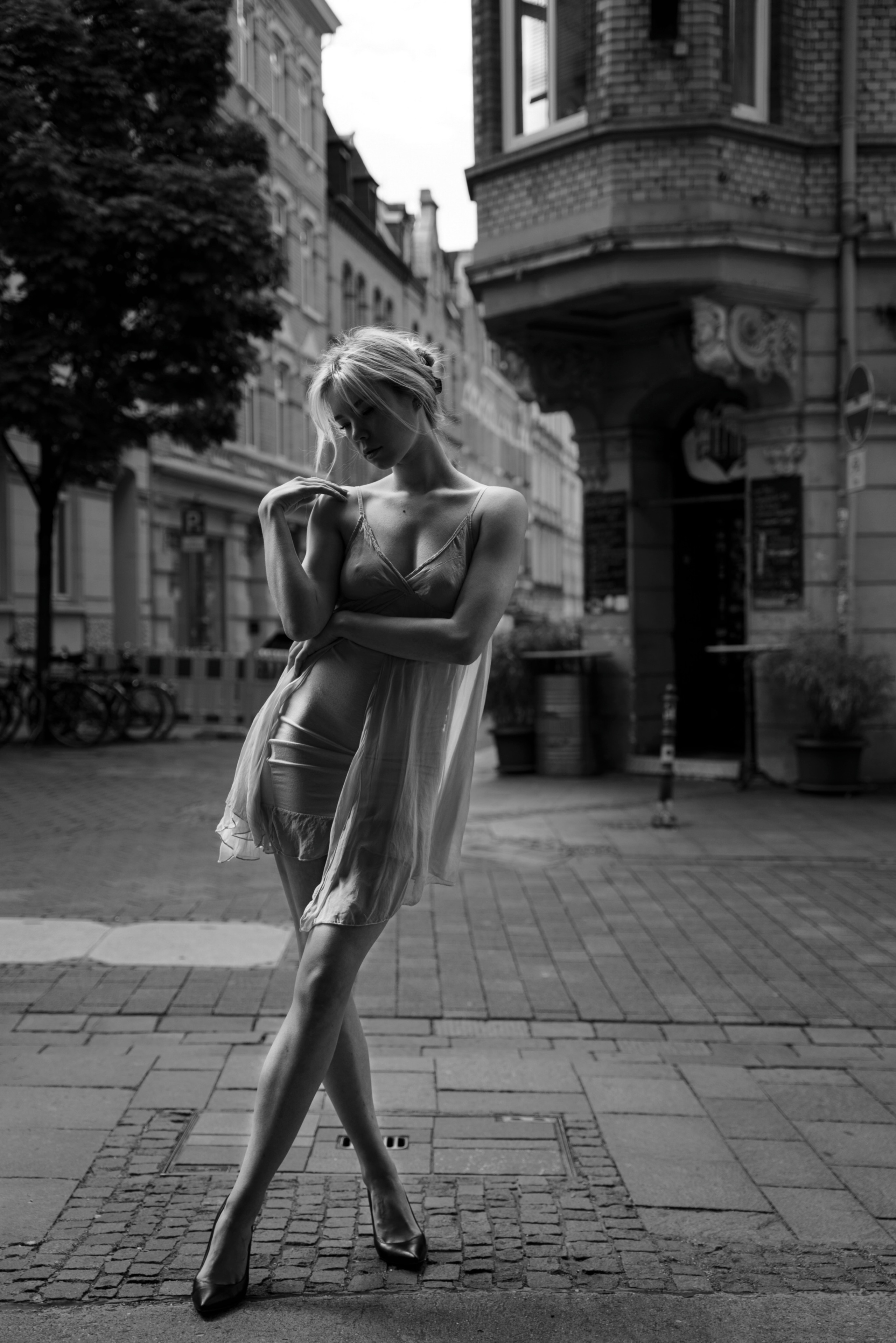 PORTFOLIO. Behnam Khorramshahi, a portrait and fashion photographer in Cologne, Germany