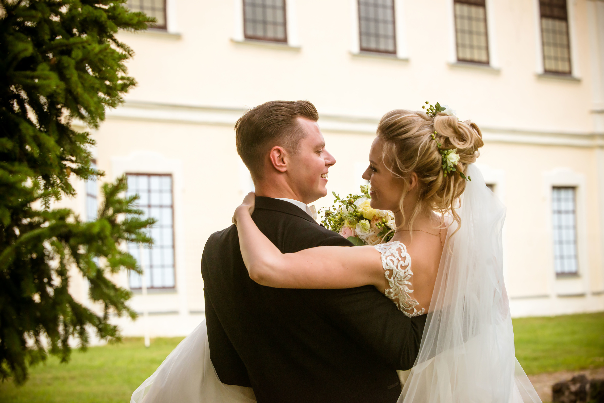 Fotogrāfs Romualds Rubenis un Artemijs Stašāns